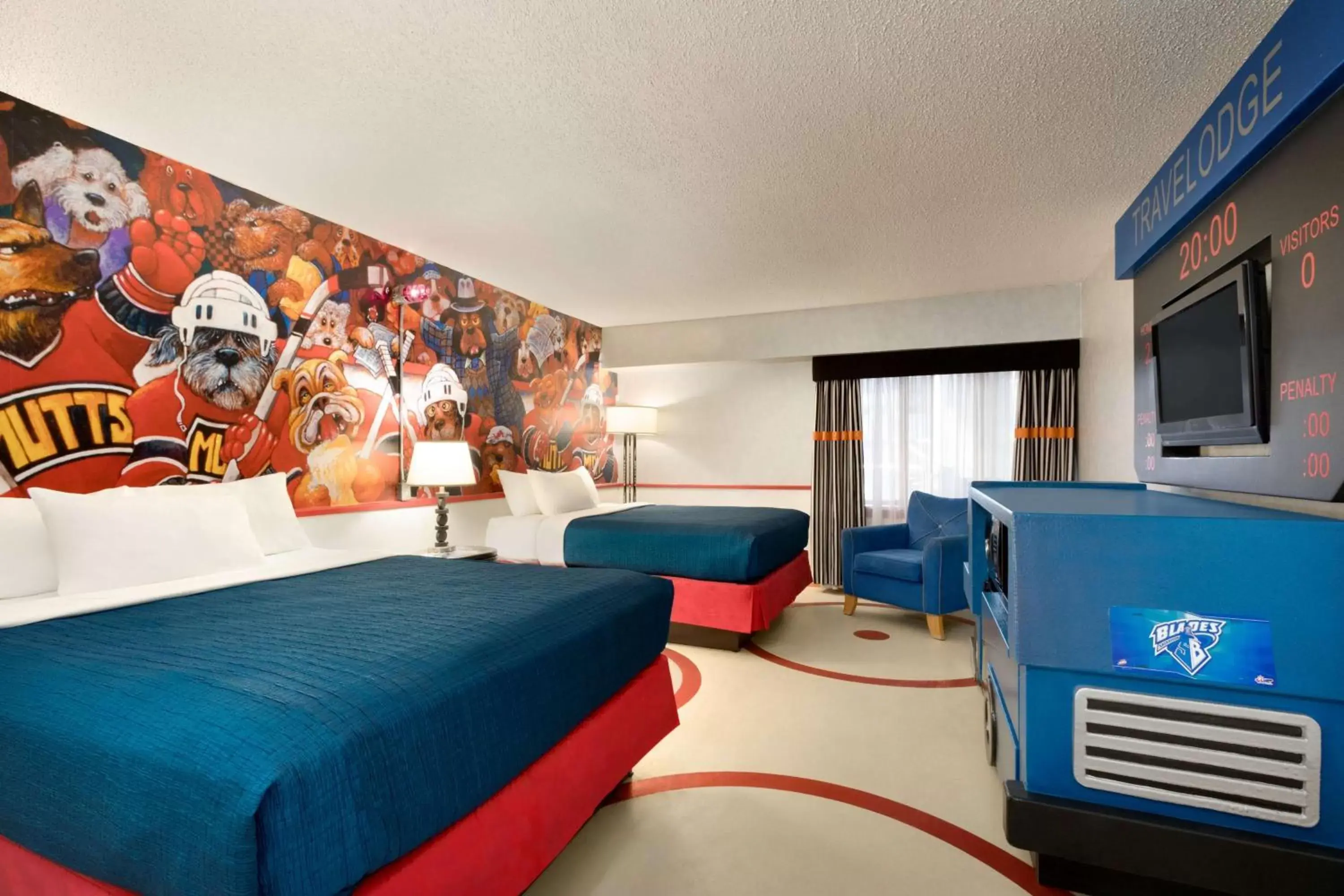 Photo of the whole room, Room Photo in Travelodge Hotel by Wyndham Saskatoon