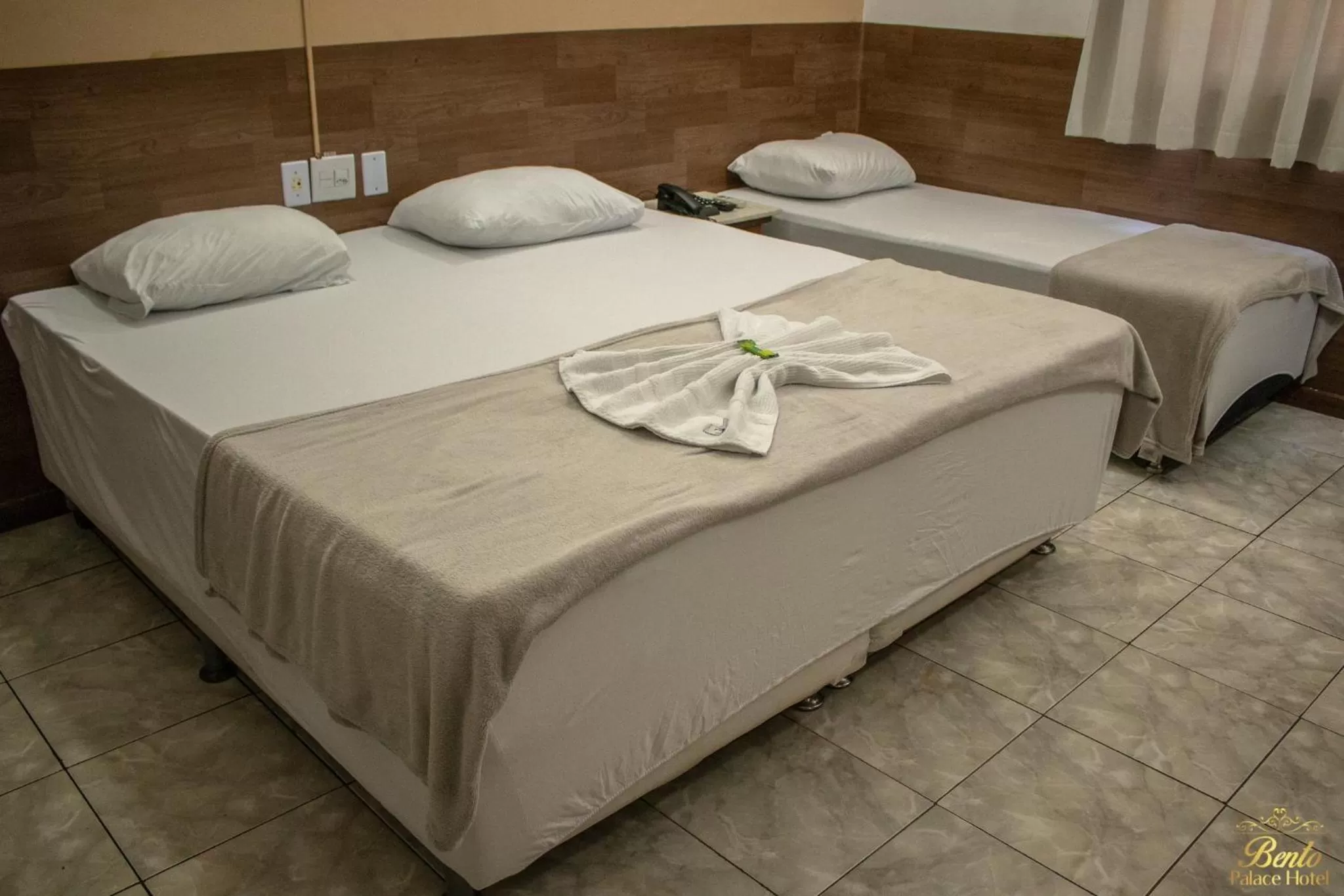 Bed in Bento palace hotel