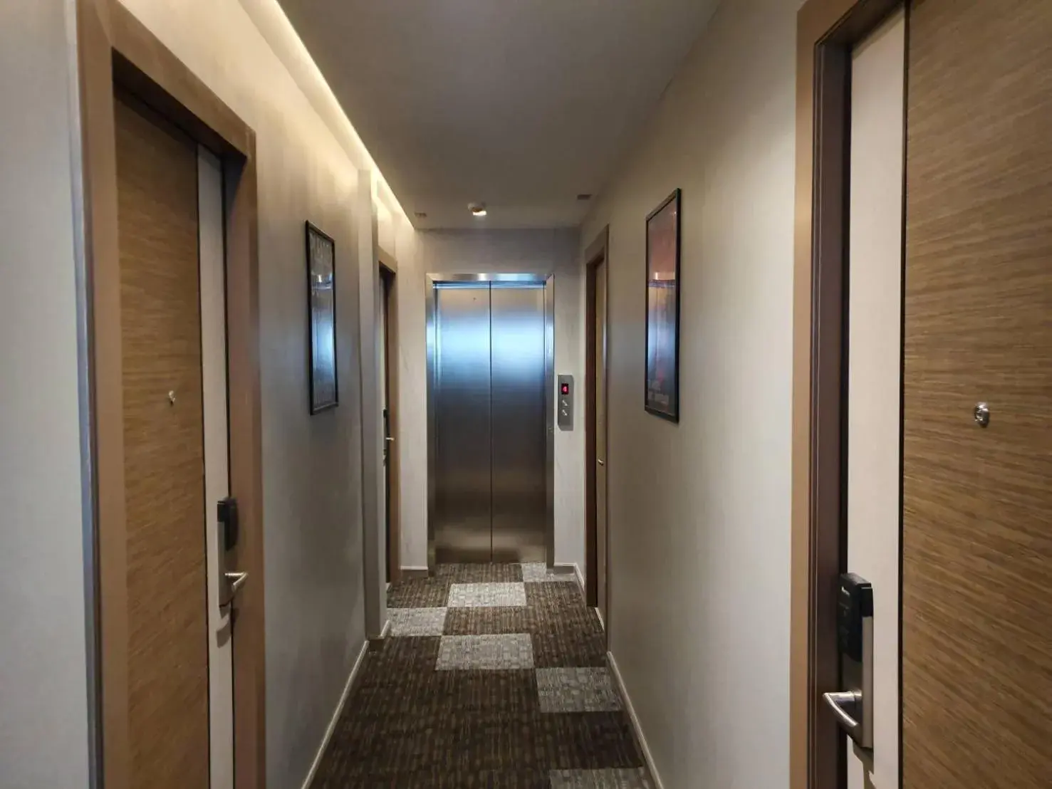 Property building in SOVA Hotel Bangkok Property building in SOVA Hotel Bangkok