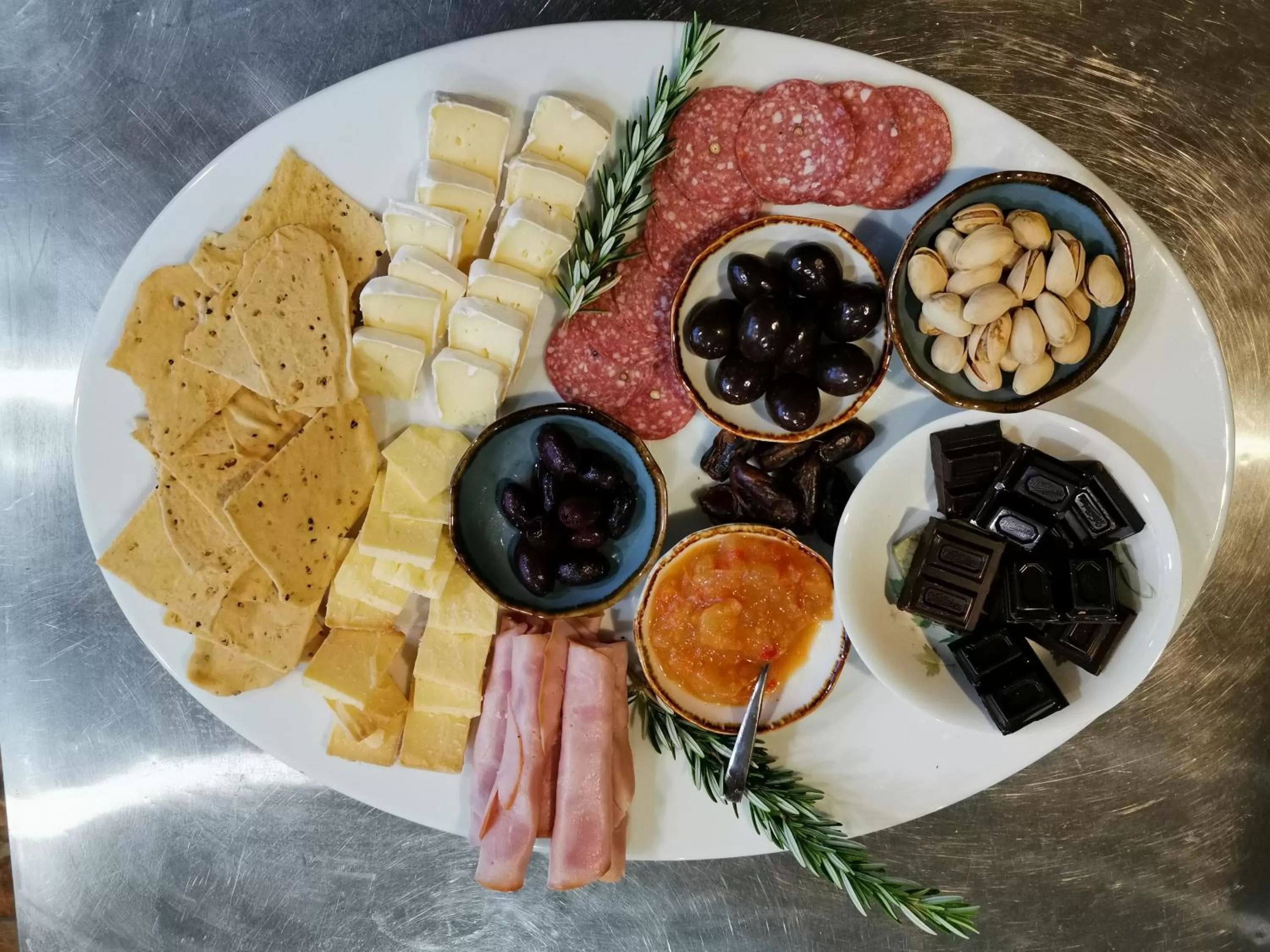 Food in Awatuna Sunset Lodge