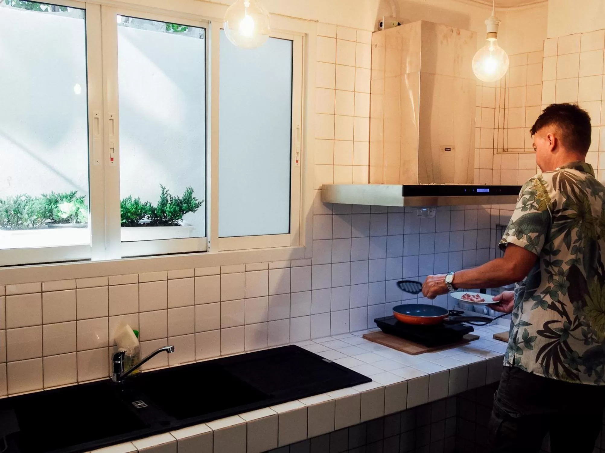 Property building in Varmtel