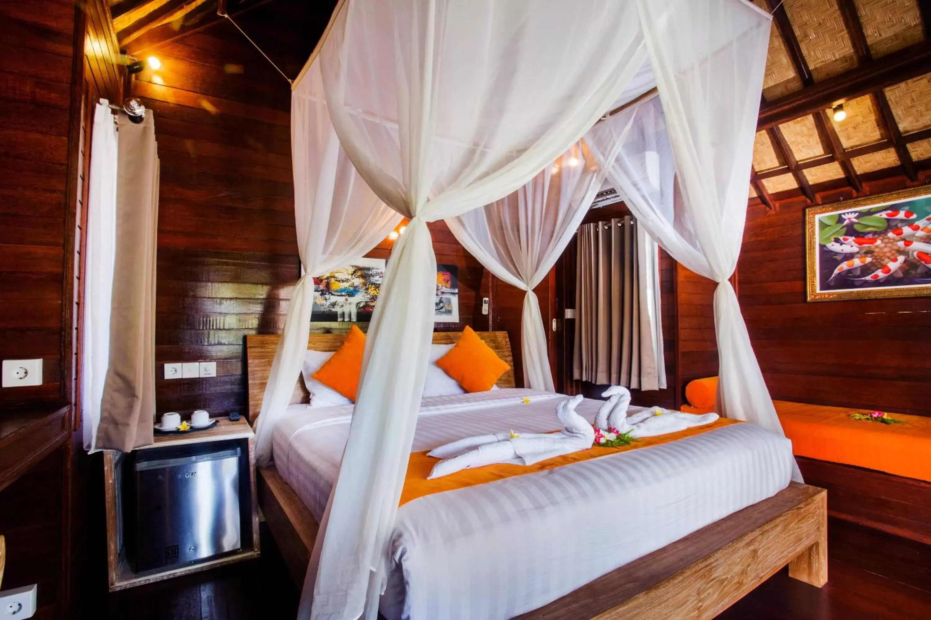 Photo of the whole room, Bed in Dinatah Lembongan Villas