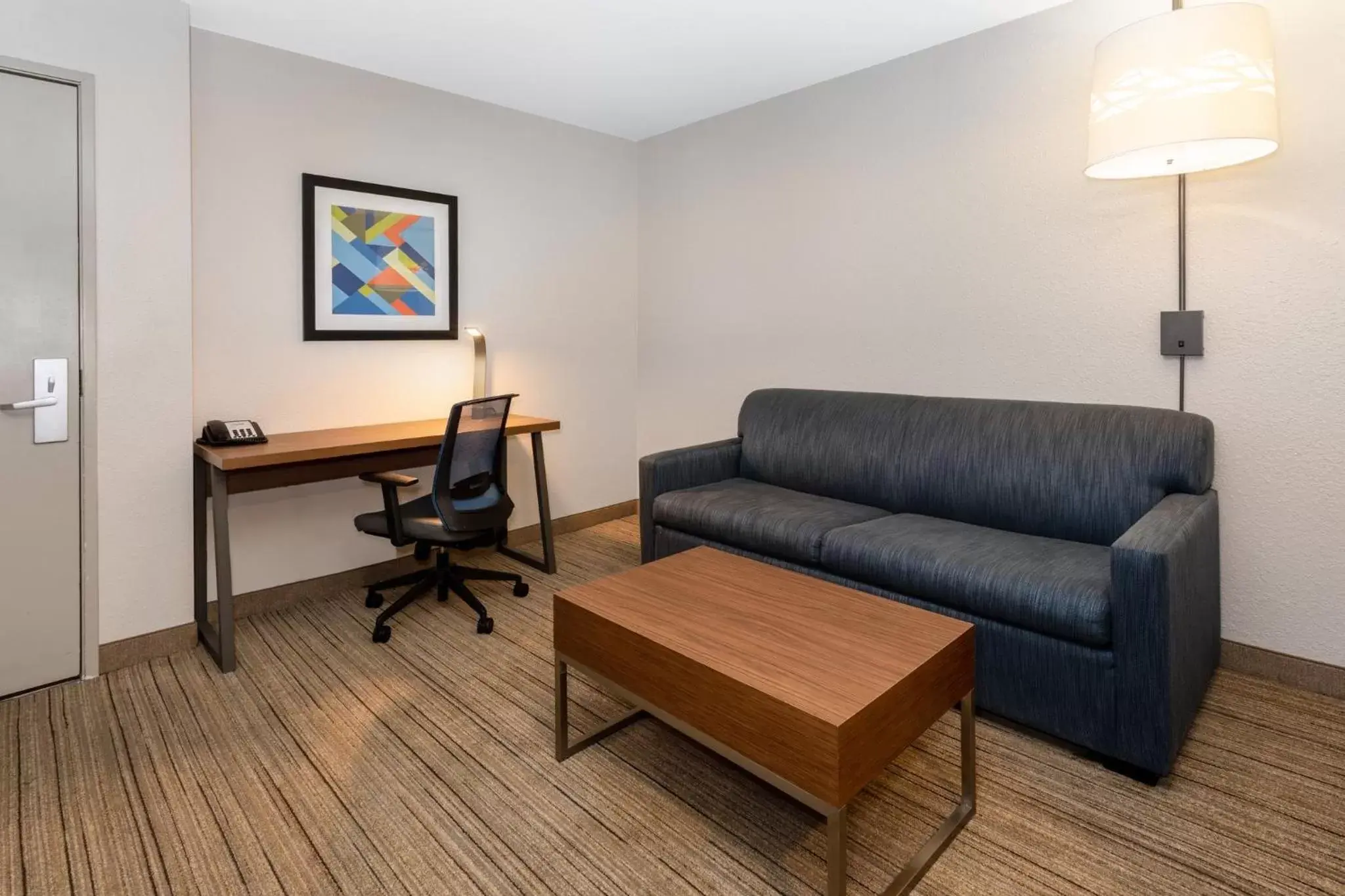 Photo of the whole room, Seating Area in Holiday Inn Express & Suites Tucson North, Marana, an IHG Hotel