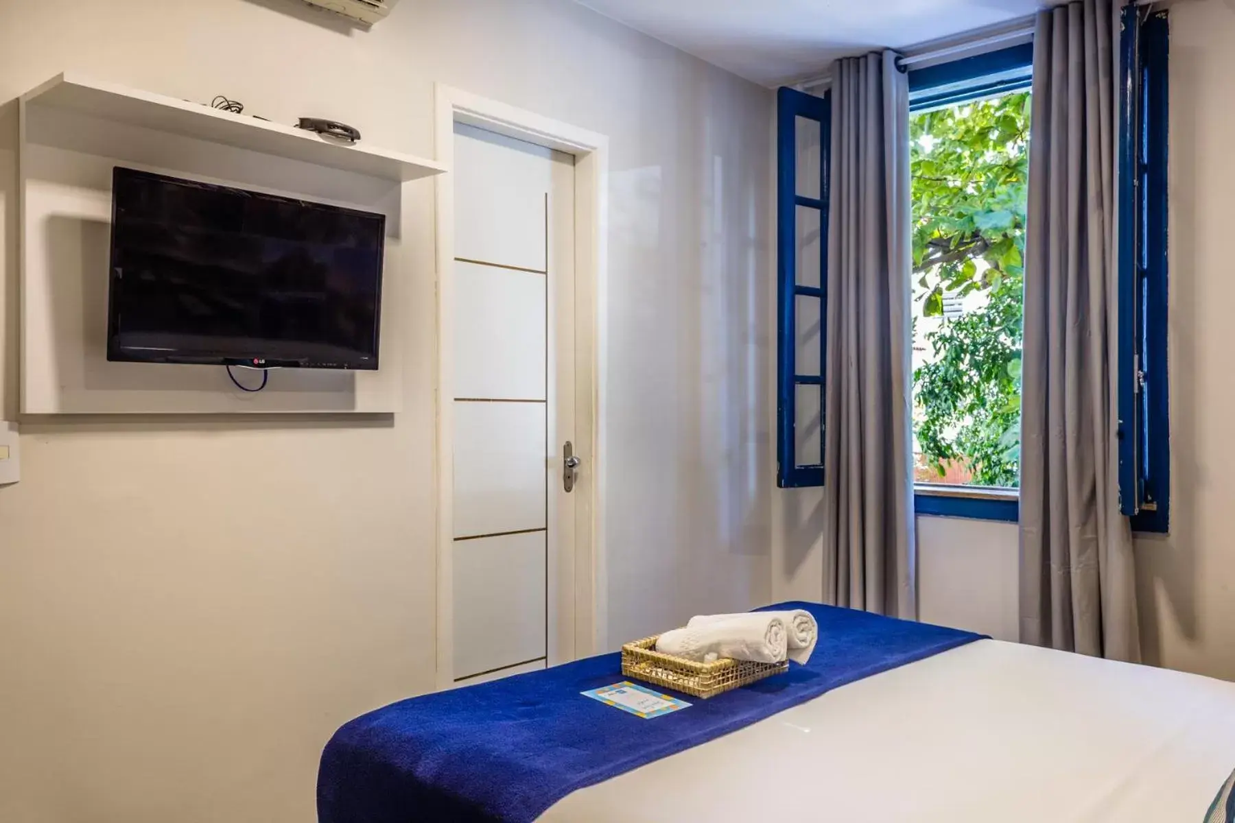 Standard Queen Room in Injoy Suítes & Aparts Standard Queen Room in Injoy Suítes & Aparts