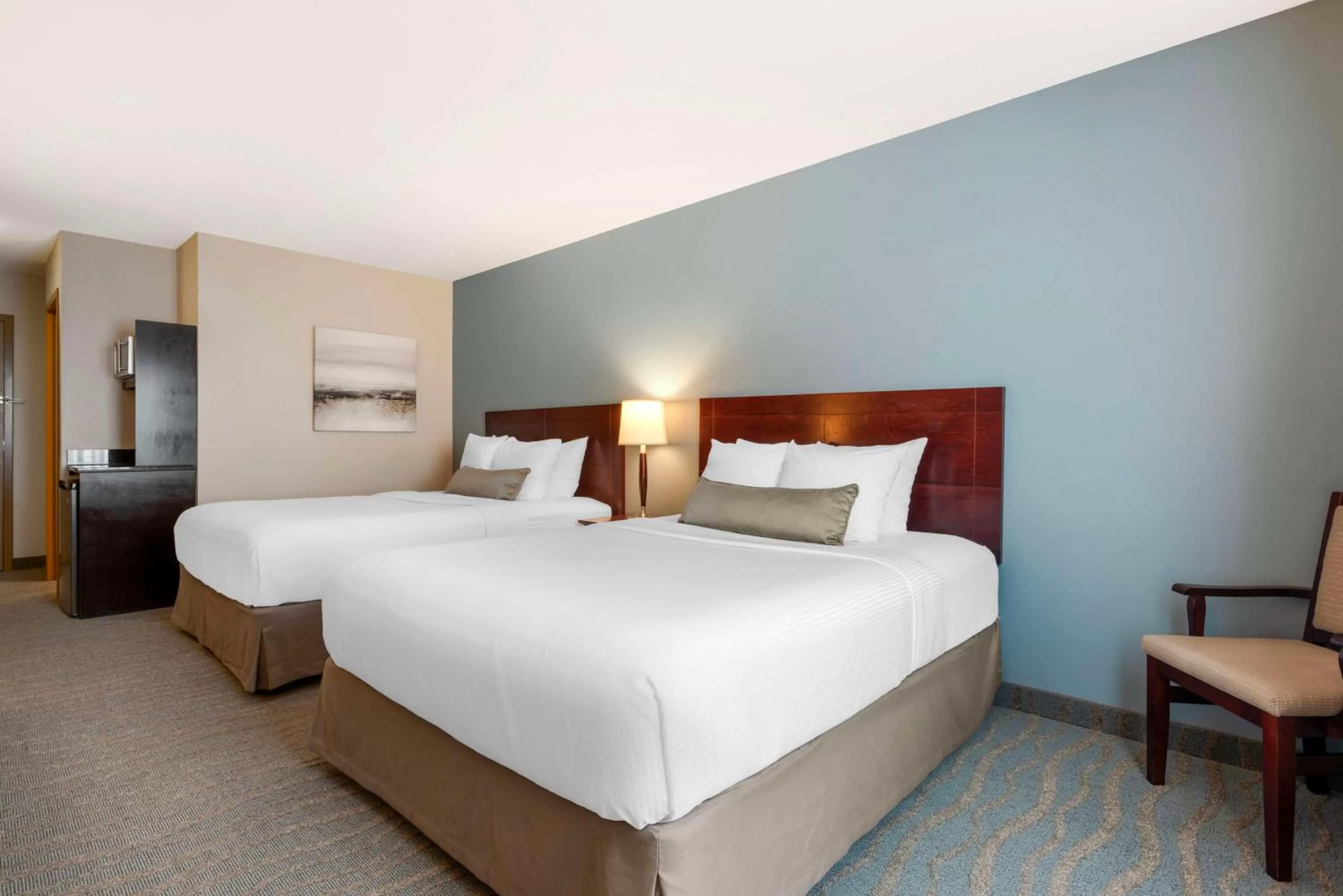 Bedroom, Bed in Best Western Rocky Mountain House Inn & Suites