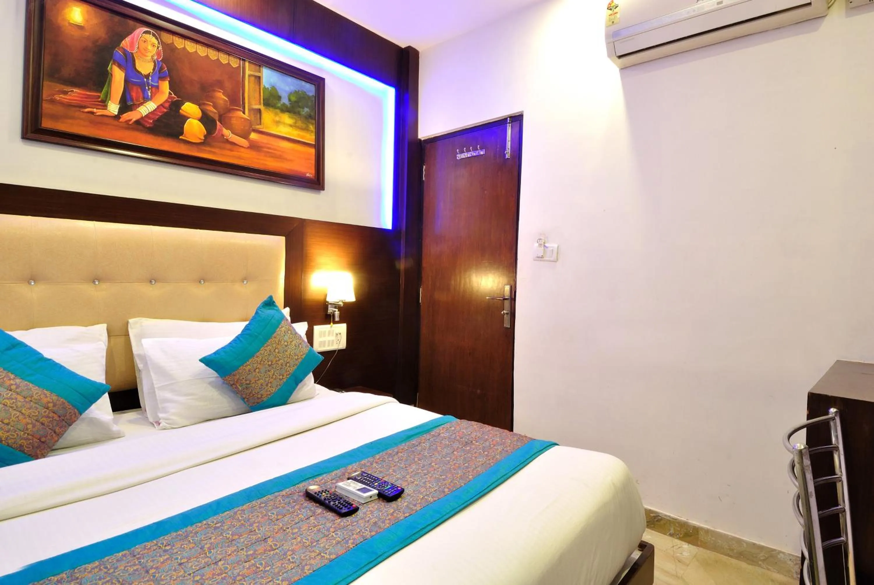 bunk bed, Bed in Hotel Nirmal Mahal - Paharganj - New Delhi