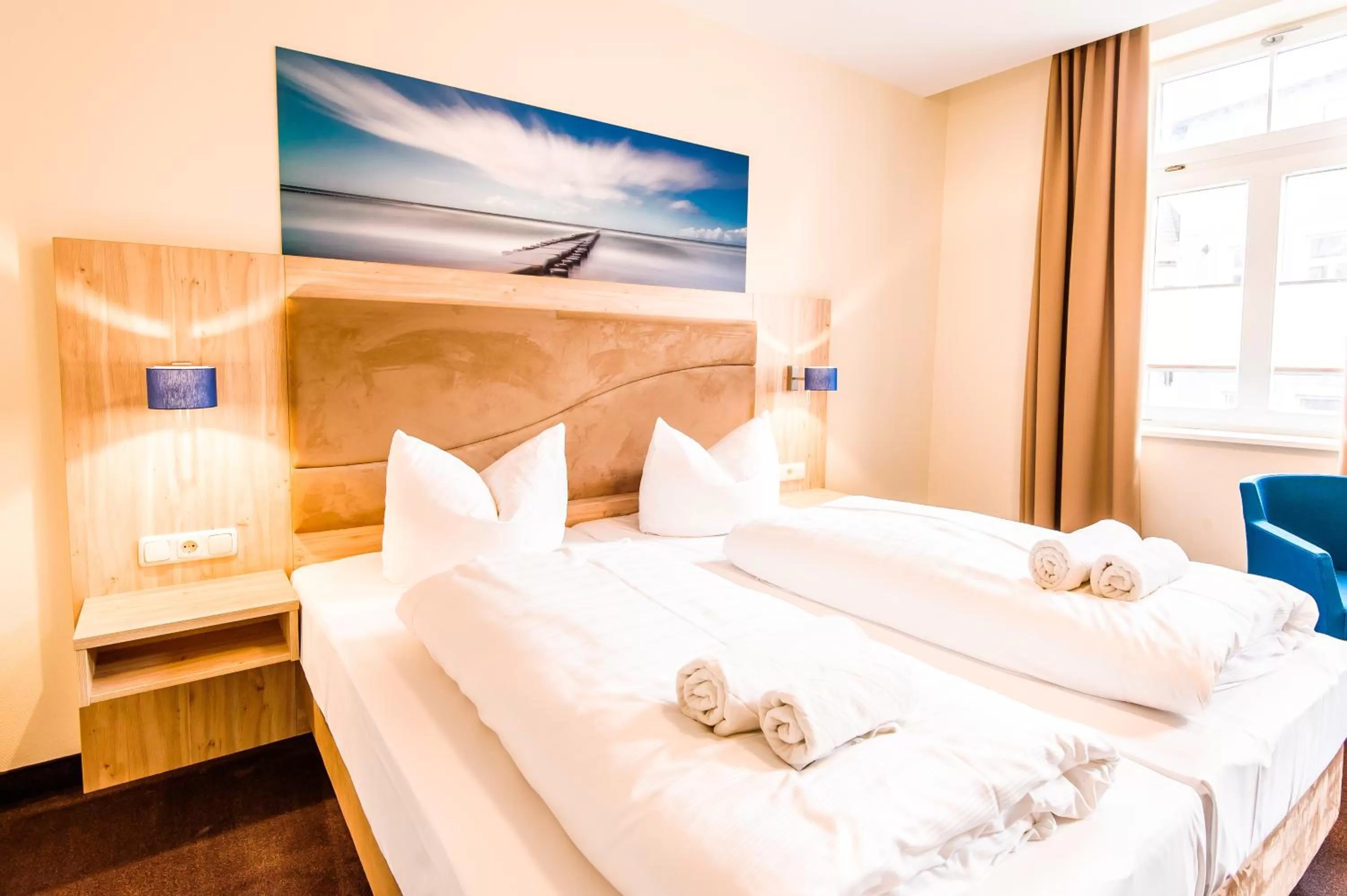 Photo of the whole room, Bed in Hotel Am Alten Hafen