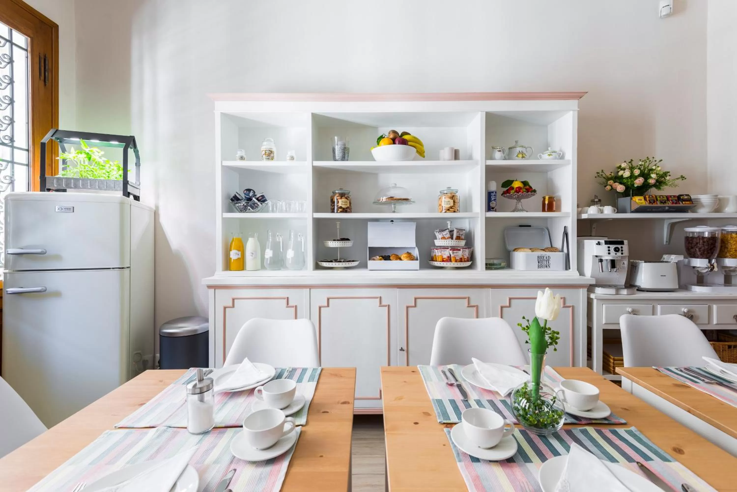 Breakfast in Villa Savioli Room & Breakfast