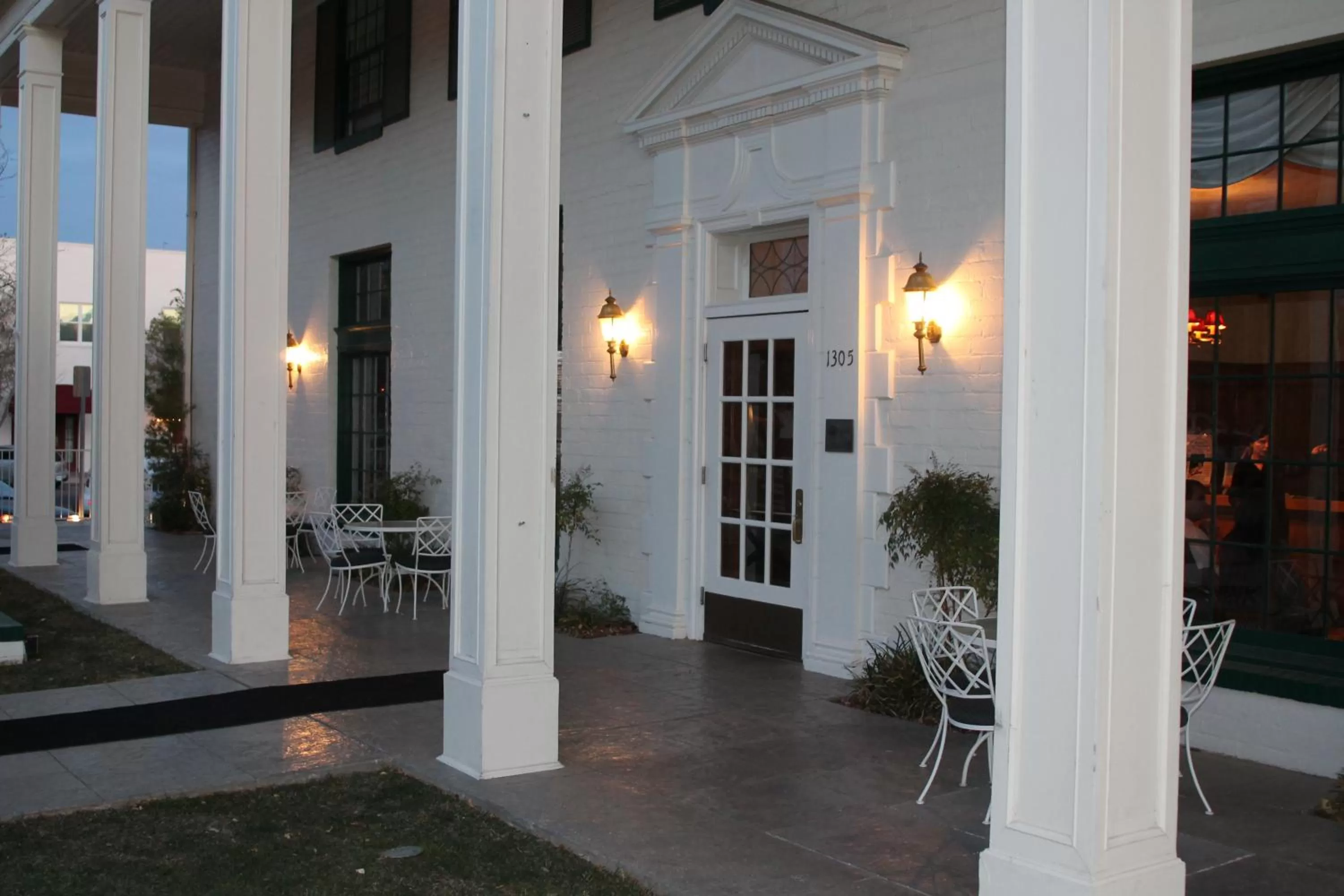 Facade/entrance in Boulder Dam Hotel