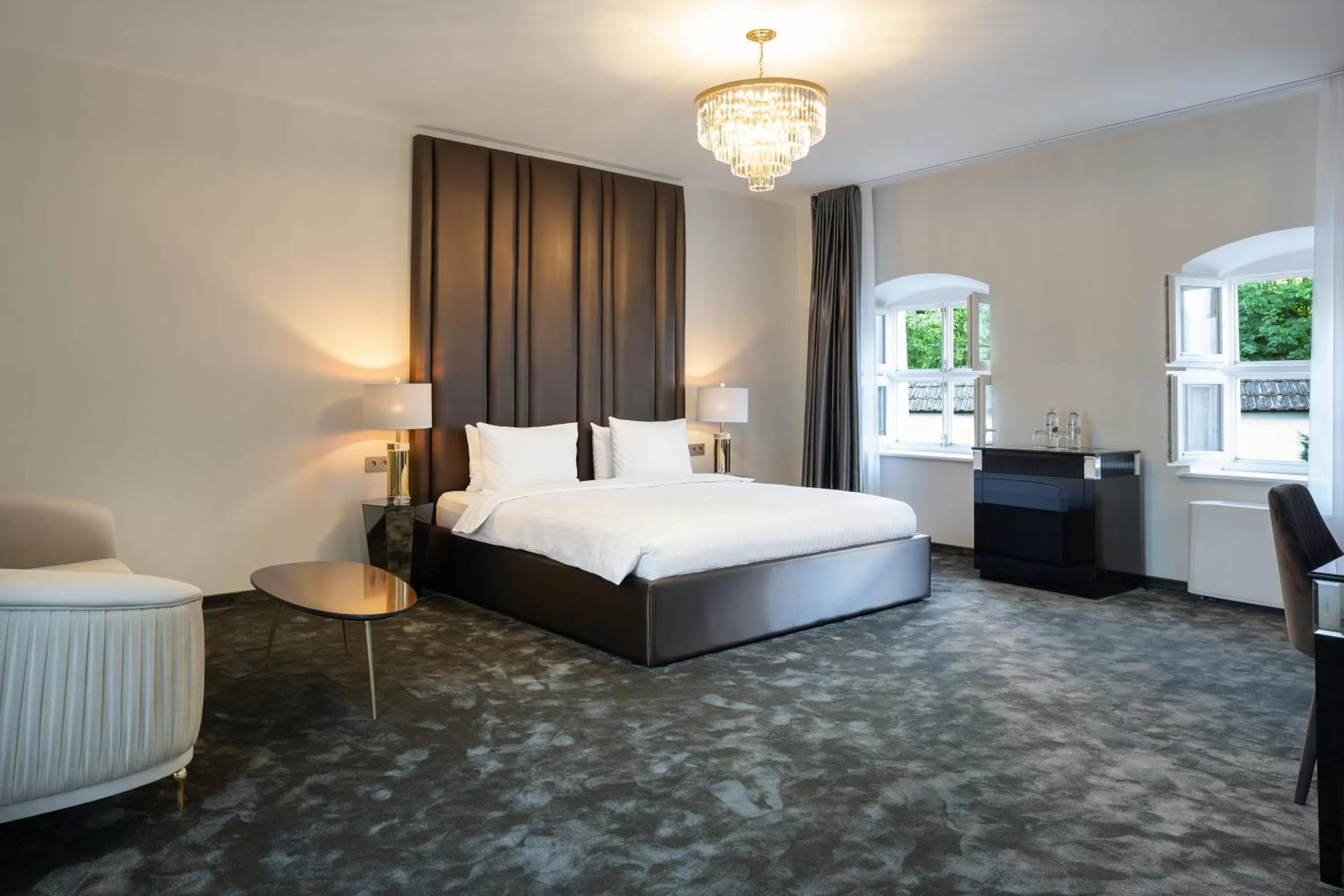 Photo of the whole room, Bed in St Palace Hotel