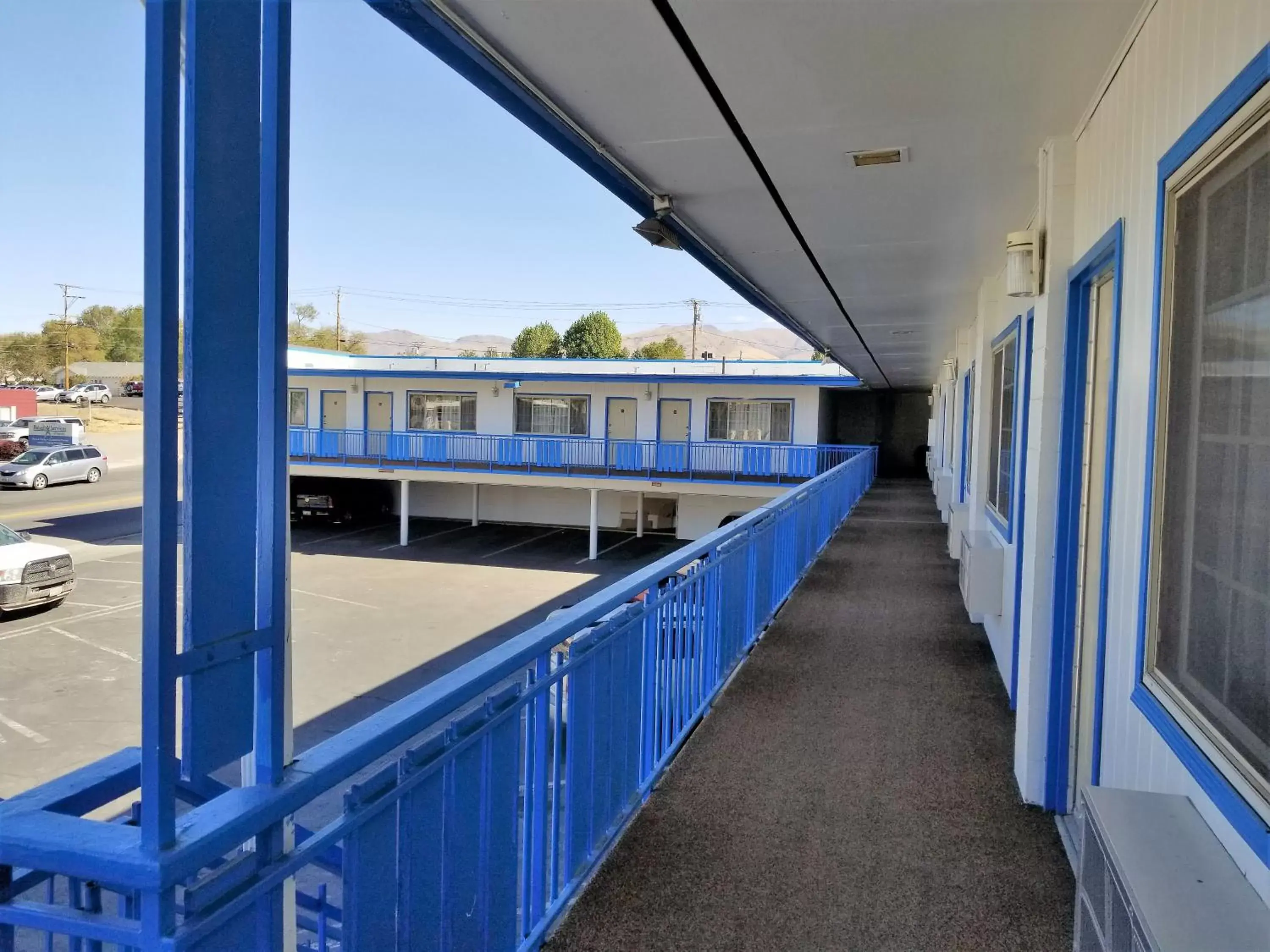 Balcony/Terrace in Regency Inn