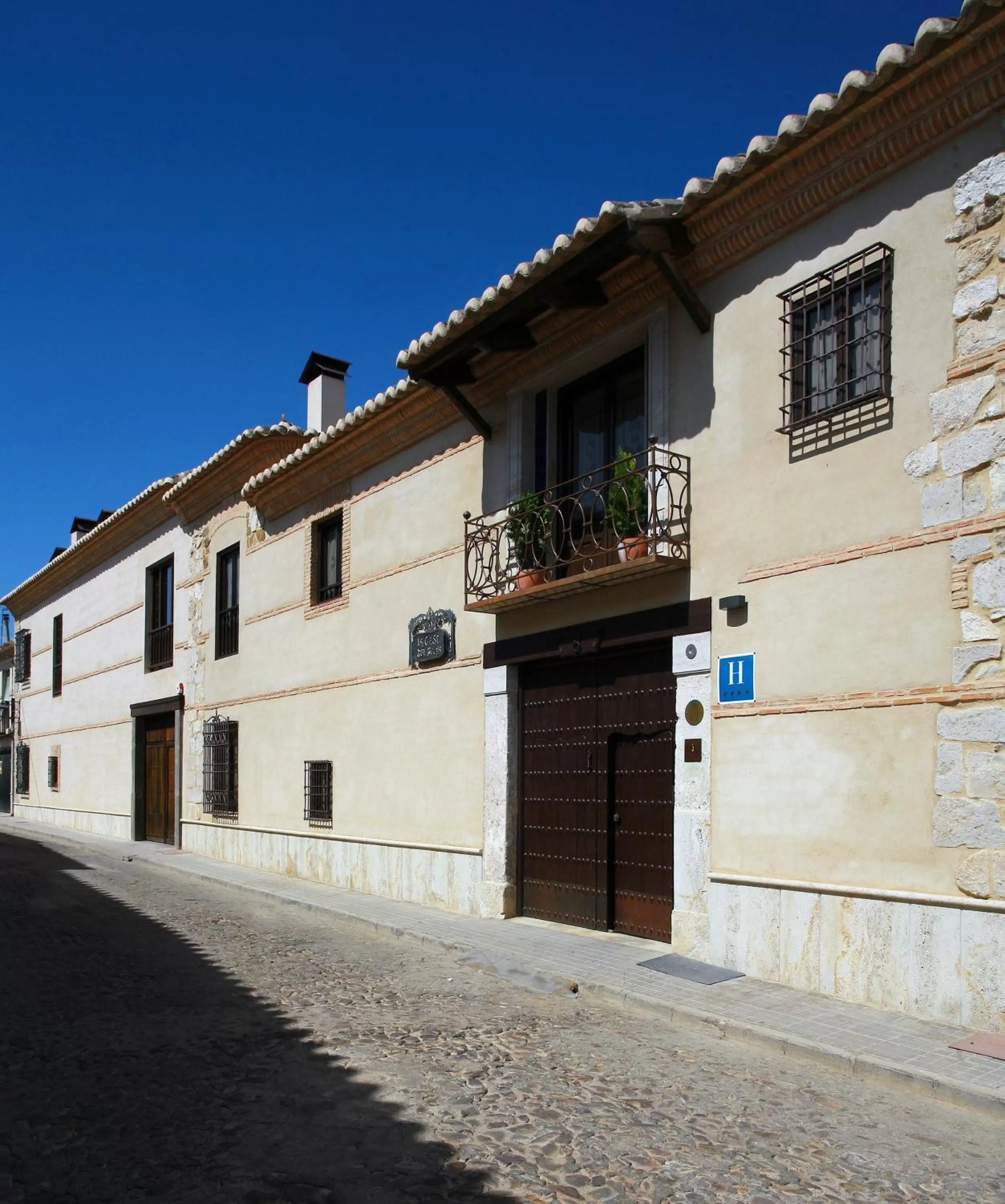Facade/entrance in Hotel Spa La Casa del Rector Almagro