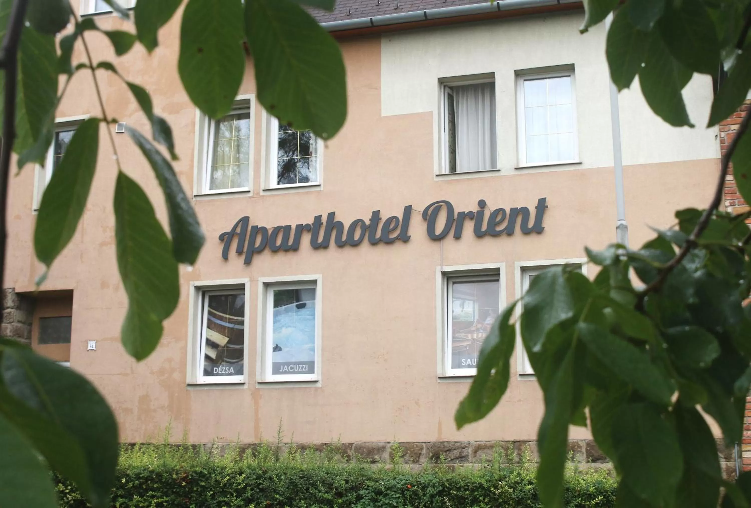 Orient Apartmanház