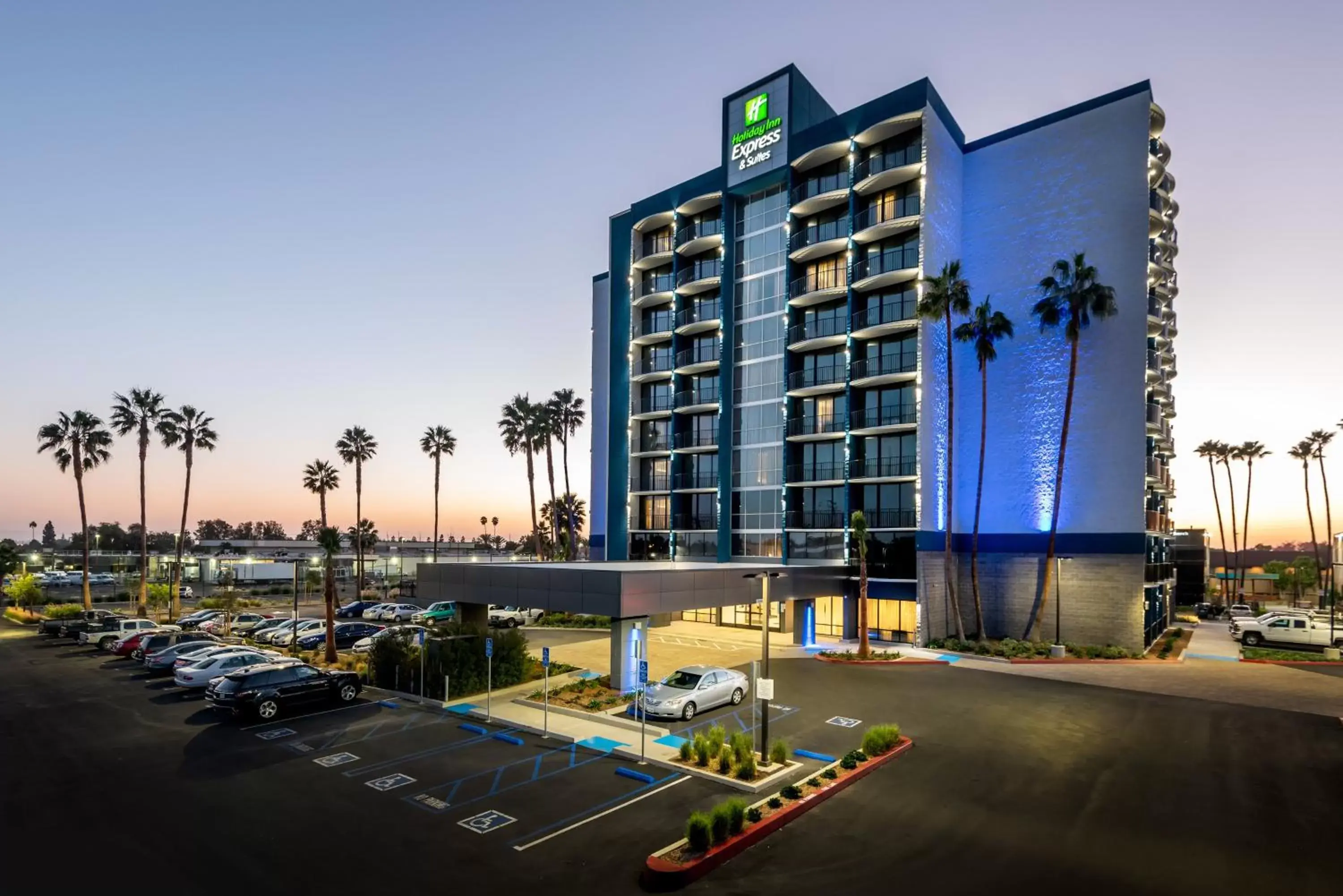 Property building in Holiday Inn Express & Suites Santa Ana - Orange County, an IHG Hotel