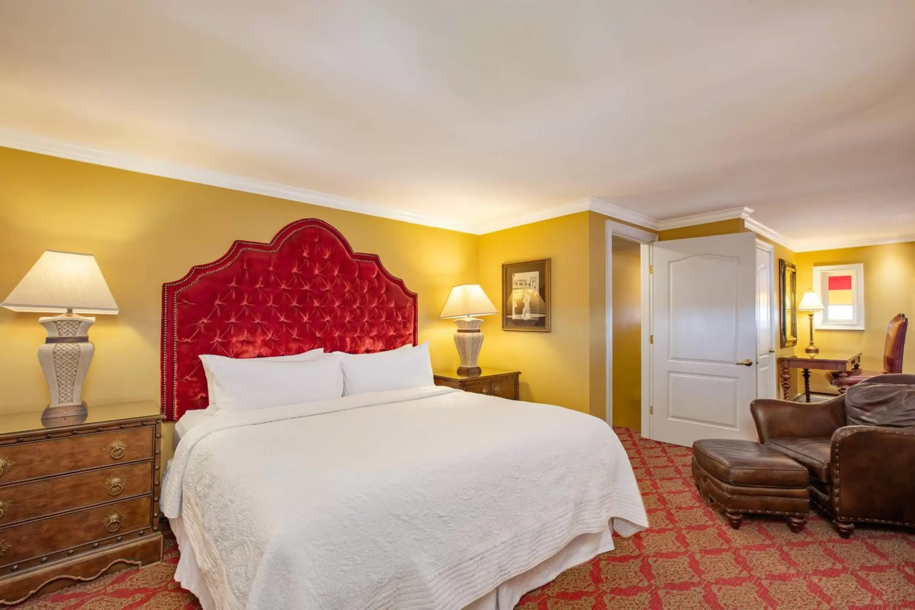 Bedroom, Bed in Casa Monica Resort & Spa, Autograph Collection