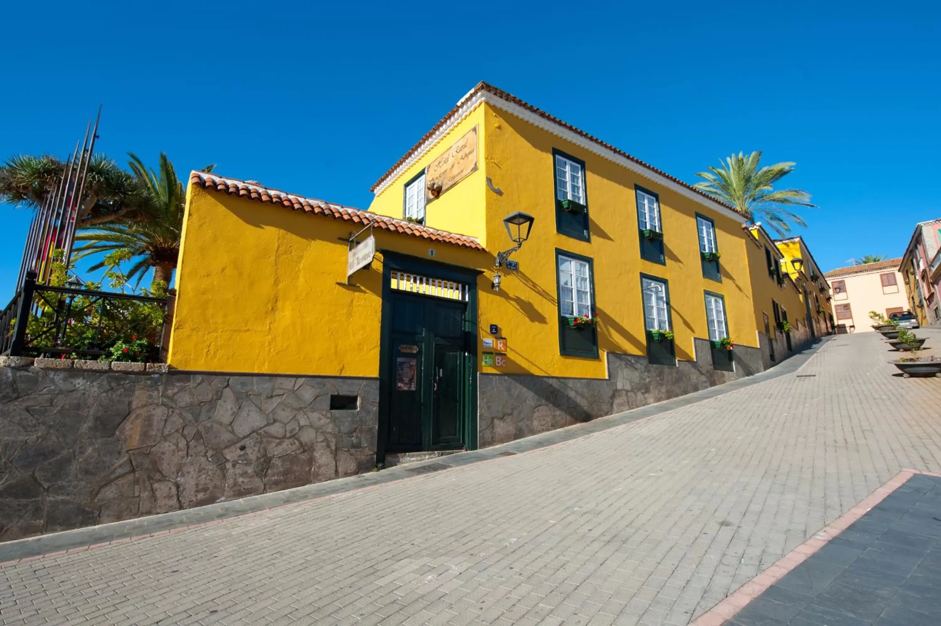 Facade/entrance, Property Building in Hotel Rural Senderos de Abona