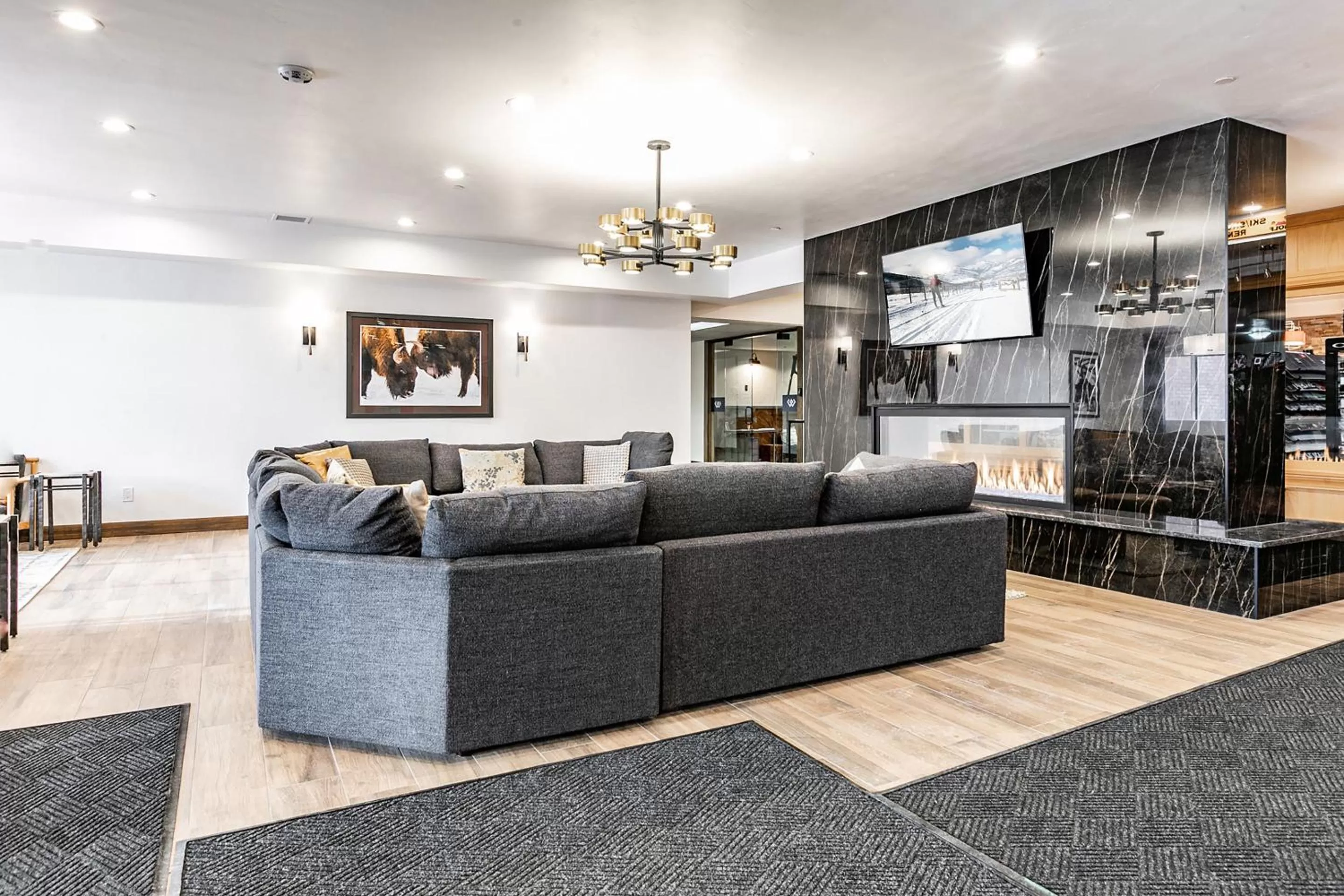 Lobby or reception in Shadow Ridge by All Seasons Resort Lodging