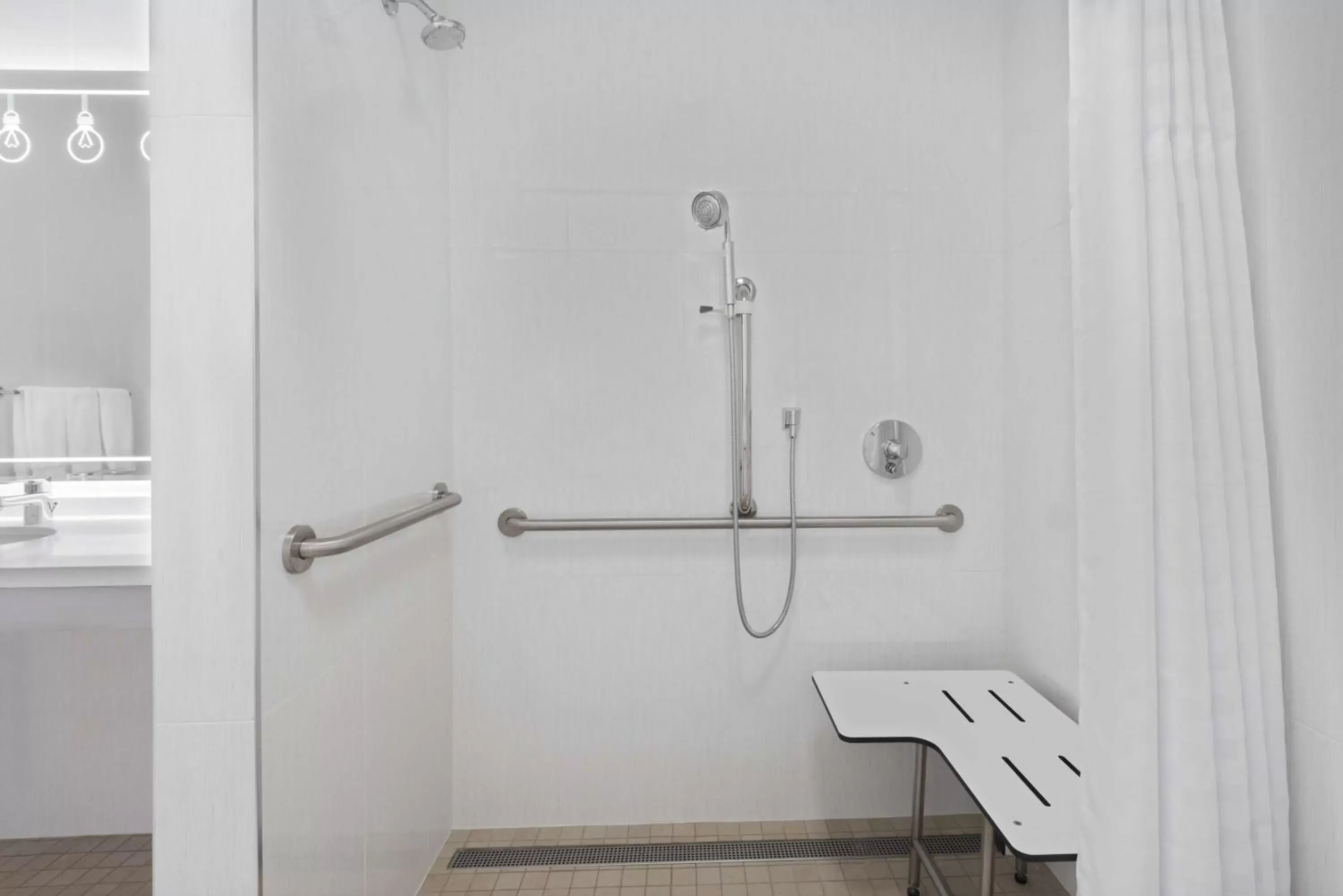 Bathroom in Homewood Suites by Hilton Sarasota-Lakewood Ranch