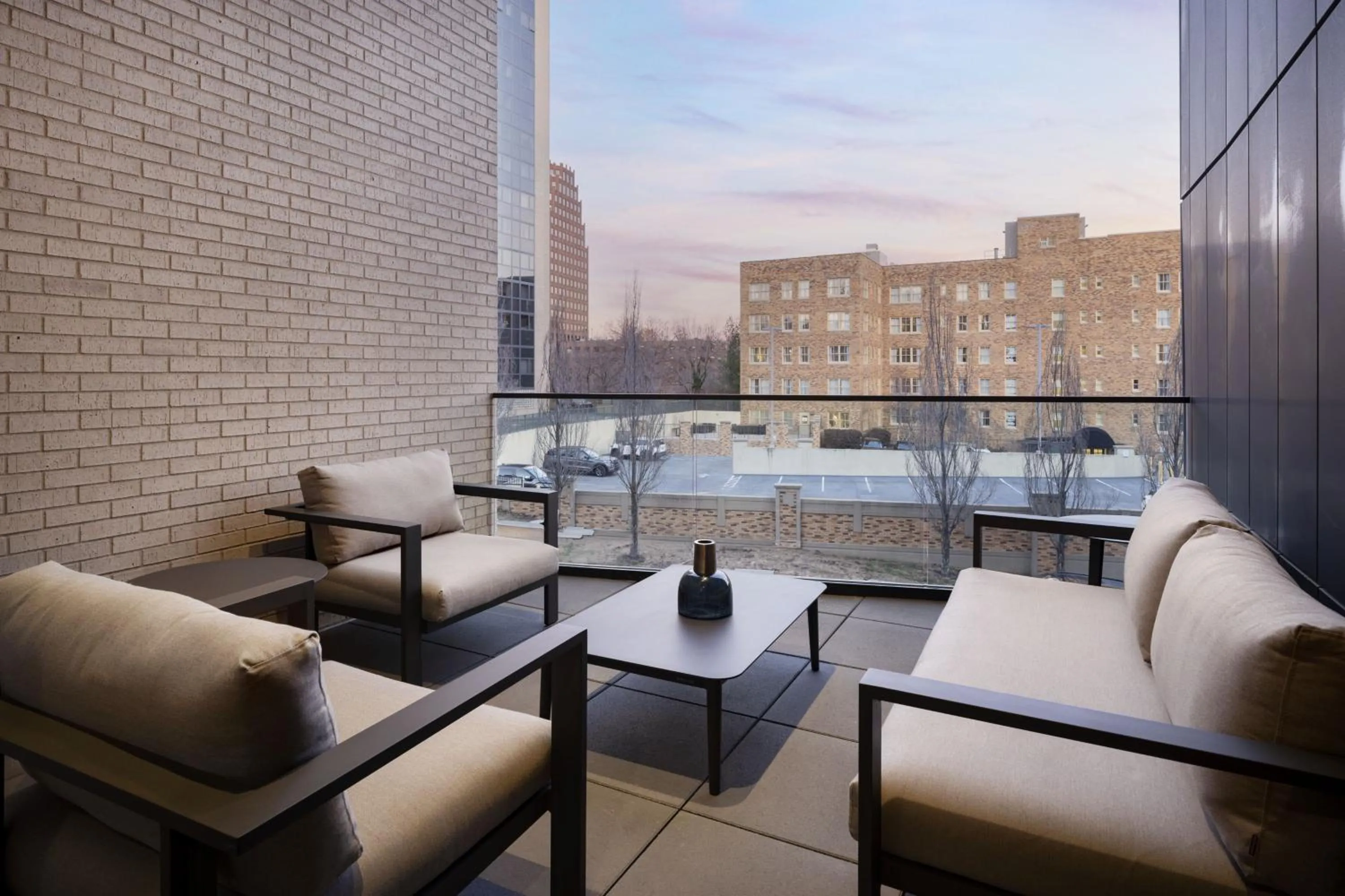 Meeting/conference room in Cascade Hotel, Kansas City, a Tribute Portfolio Hotel