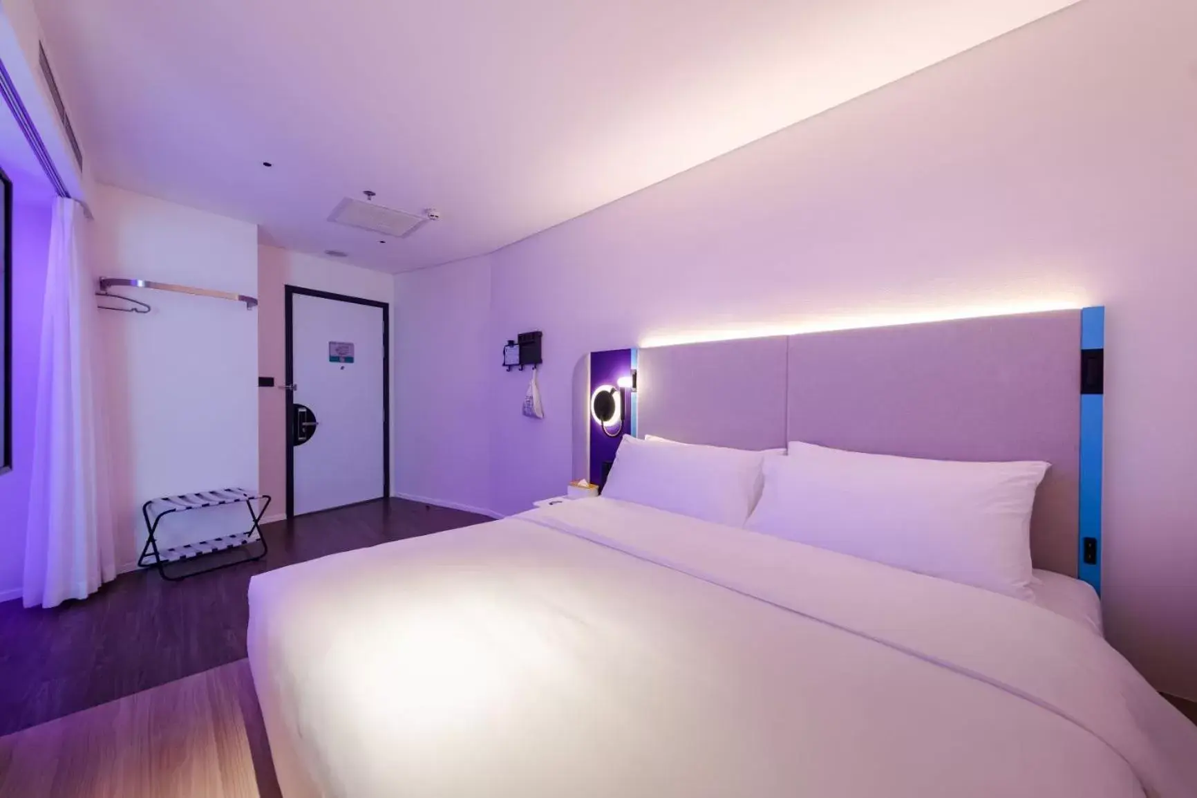 Bedroom, Bed in SOJO Hotel Ga Hanoi