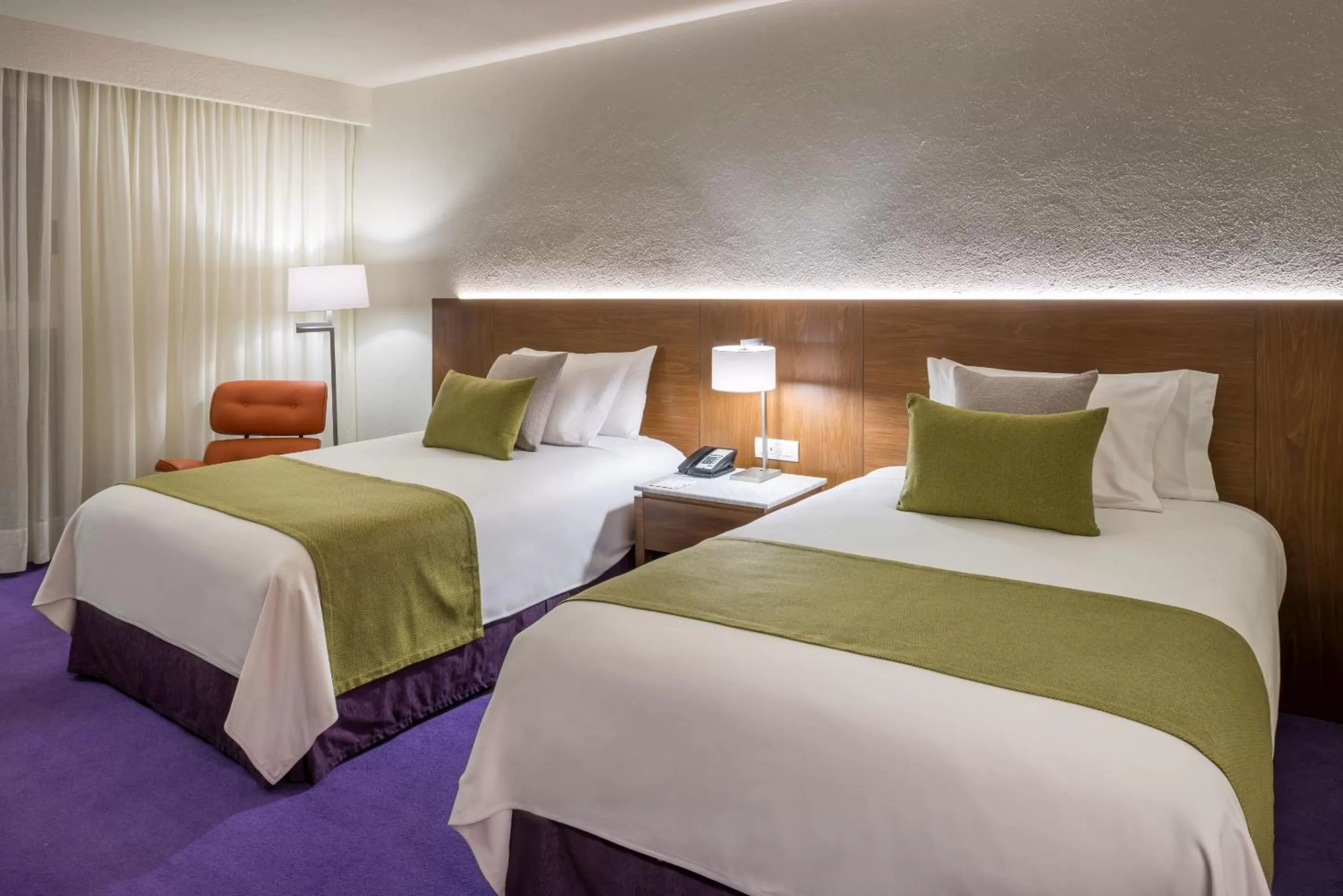 Photo of the whole room, Bed in Camino Real Polanco Mexico