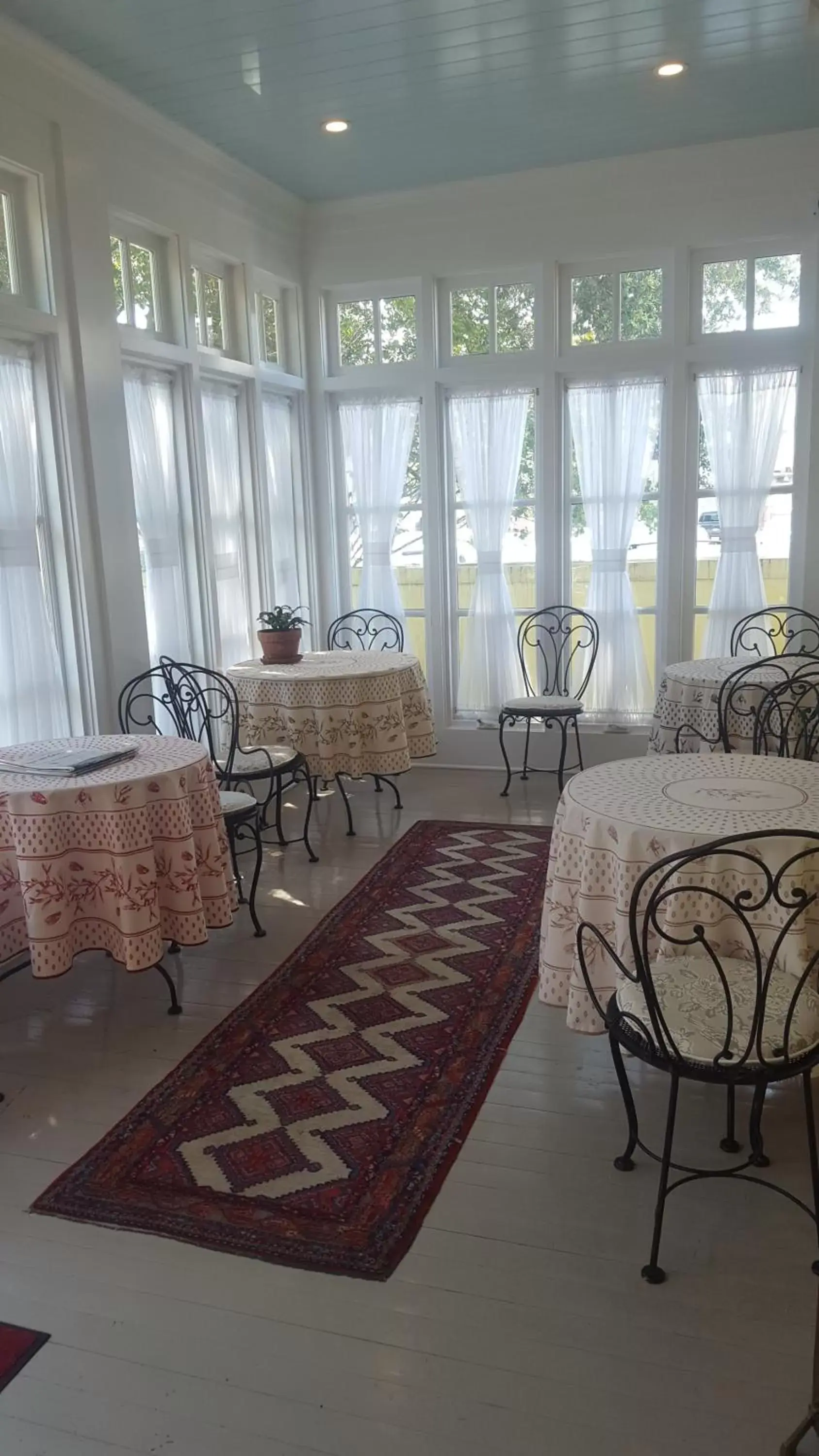 Seating area, Restaurant/Places to Eat in Barksdale House Inn