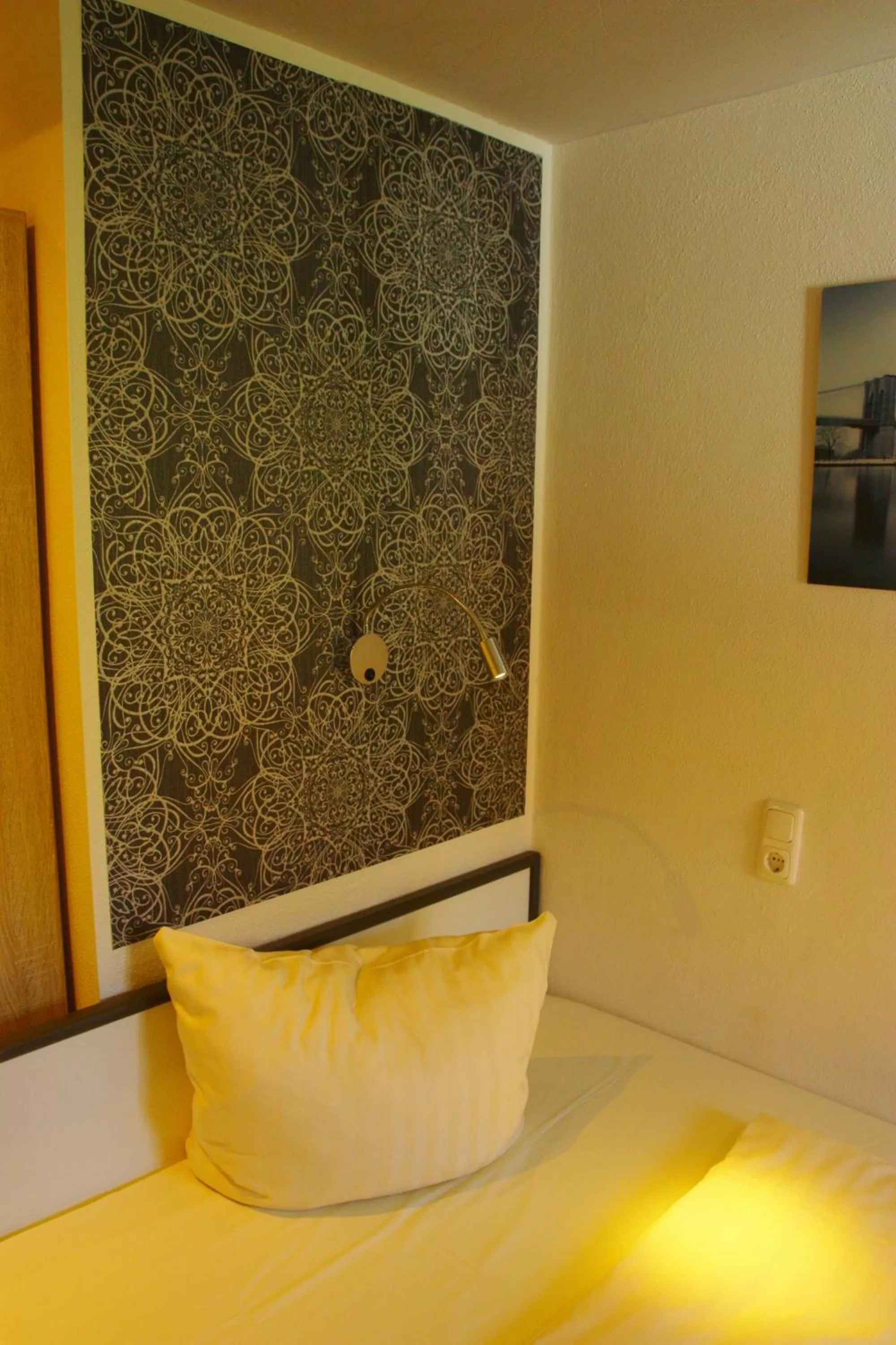 Photo of the whole room, Bed in Hotel am Schloss