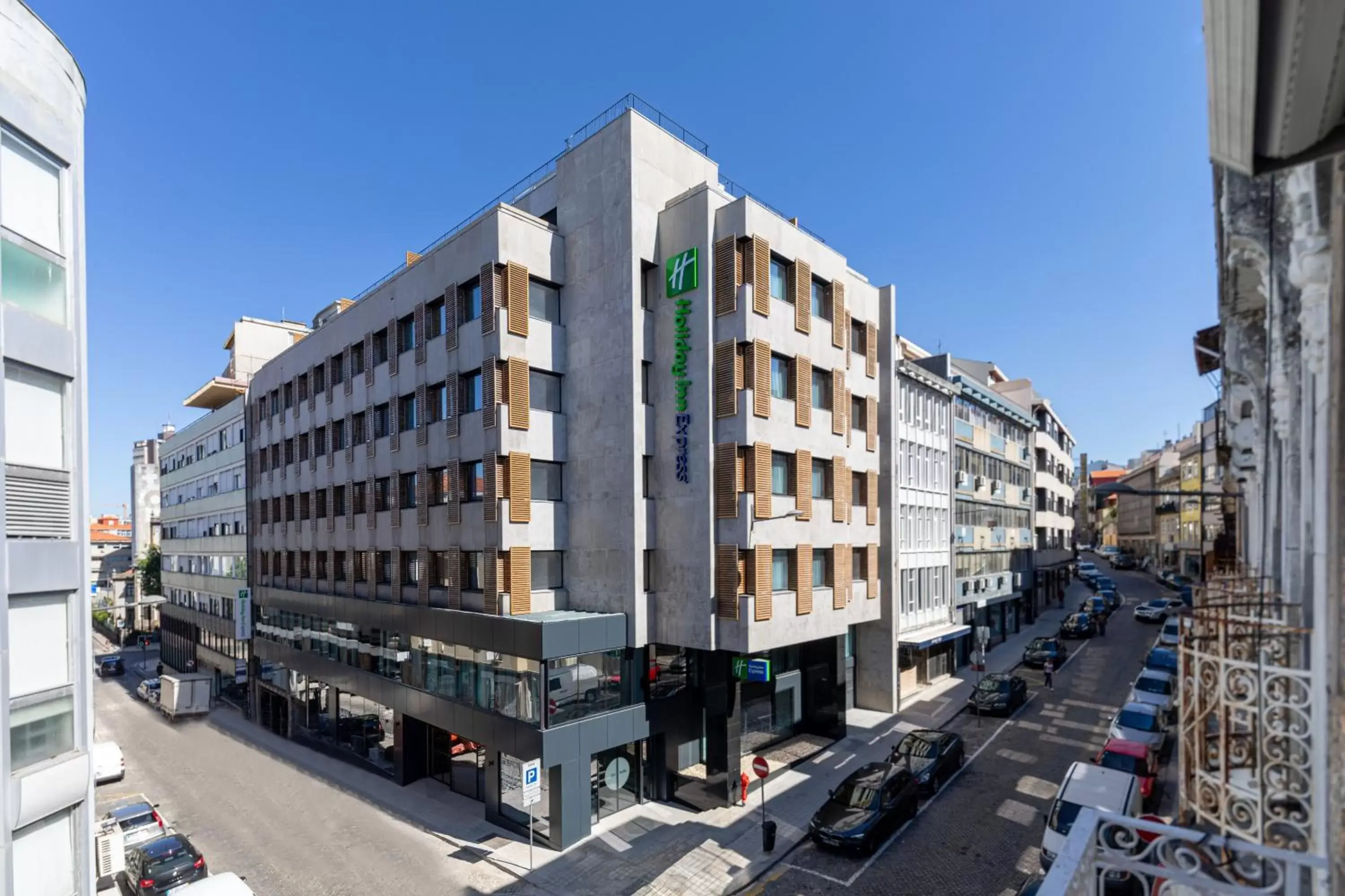 Property building in Holiday Inn Express Porto City Centre, an IHG Hotel