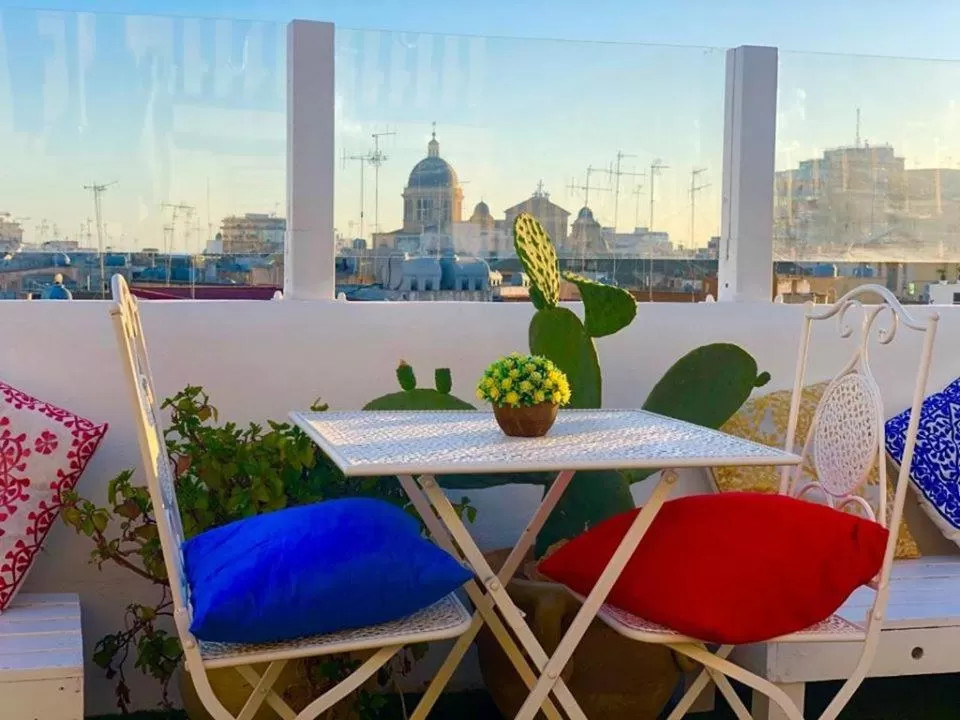 Balcony/Terrace in Due Passi Dal Centro