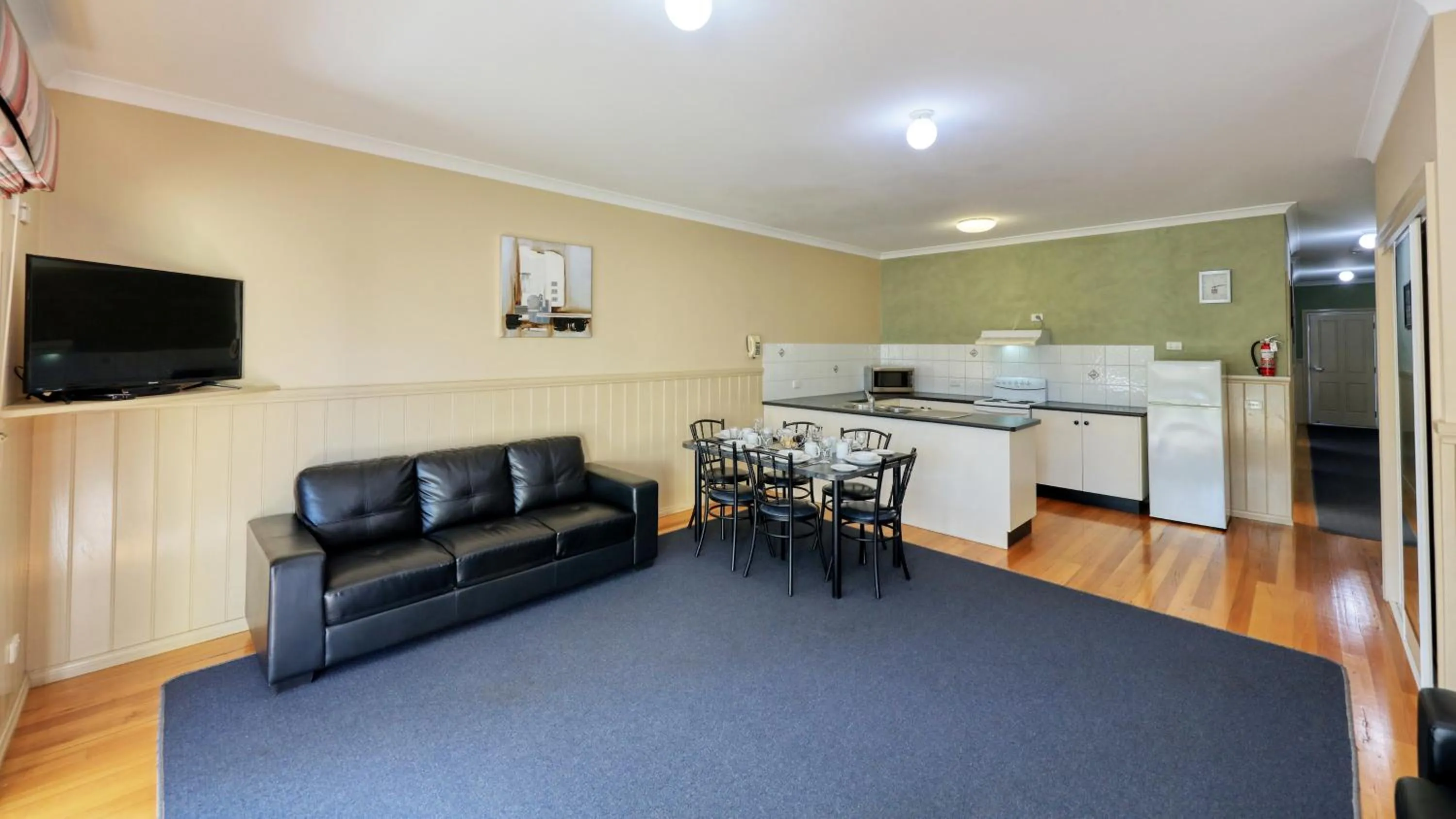 Seating area in Bridges on Meninya Motel & Apartments