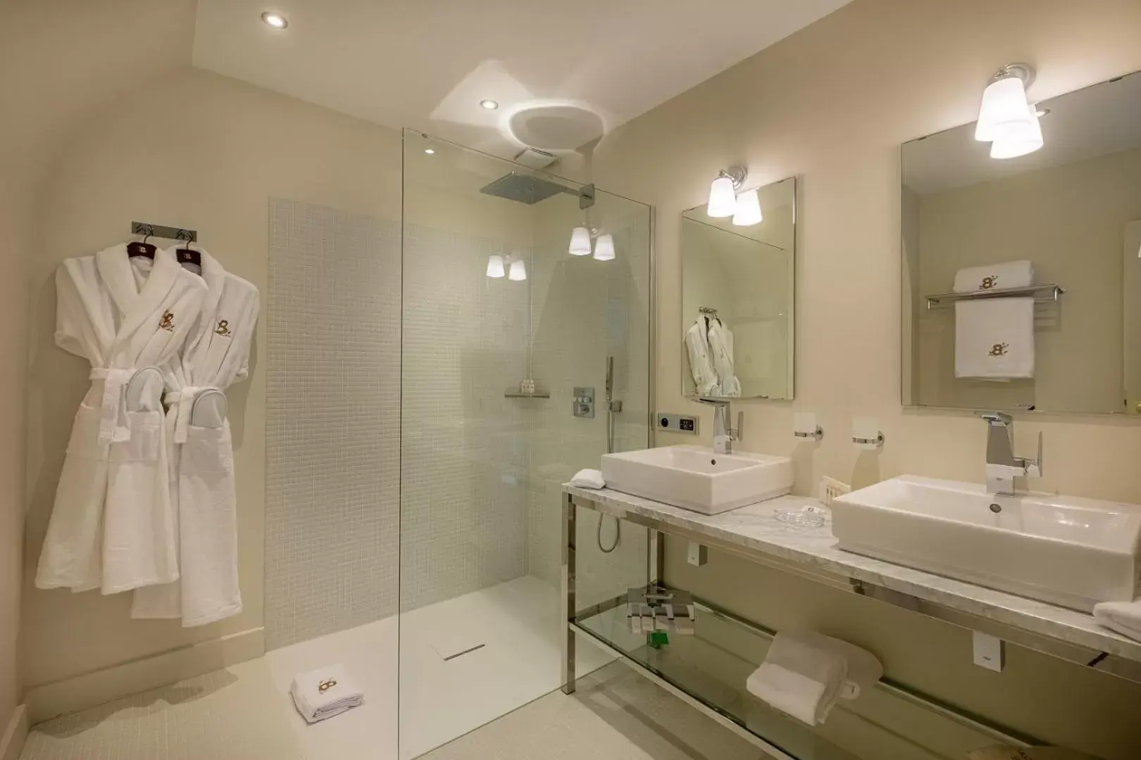 Bathroom in La Borde en Sologne Château & Spa