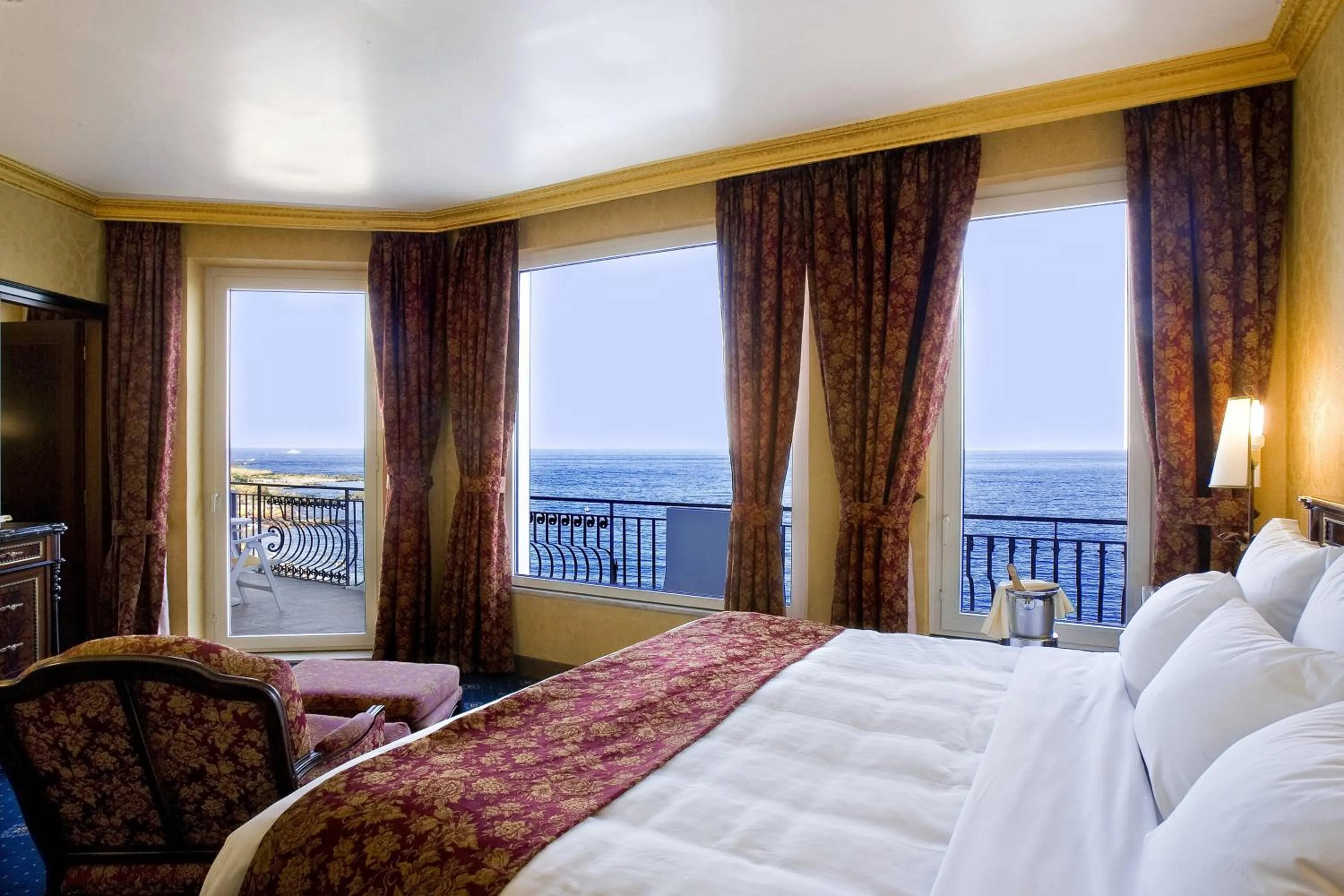 Photo of the whole room, Bed in Delta Hotels by Marriott Giardini Naxos