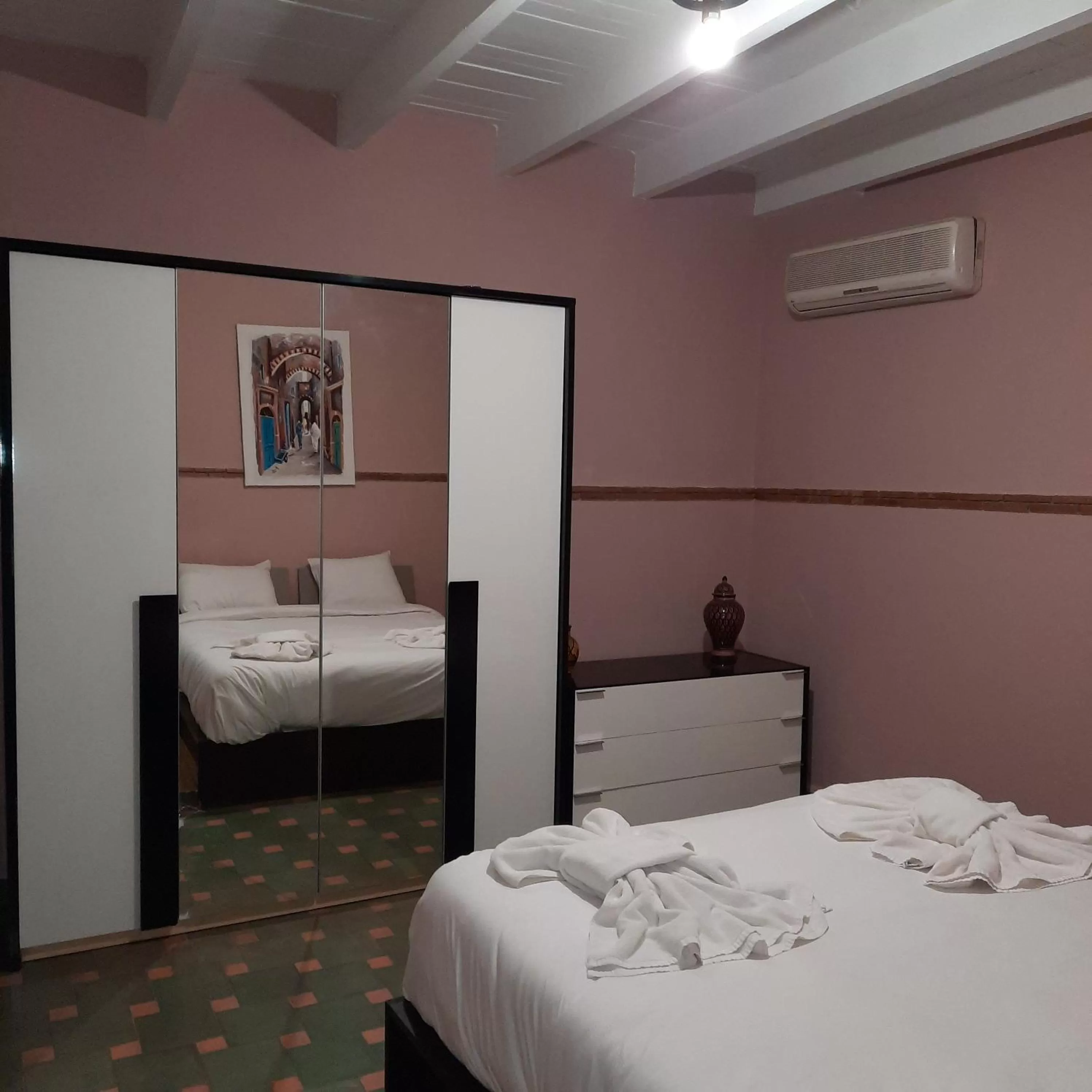 Bed in Résidence Habiba