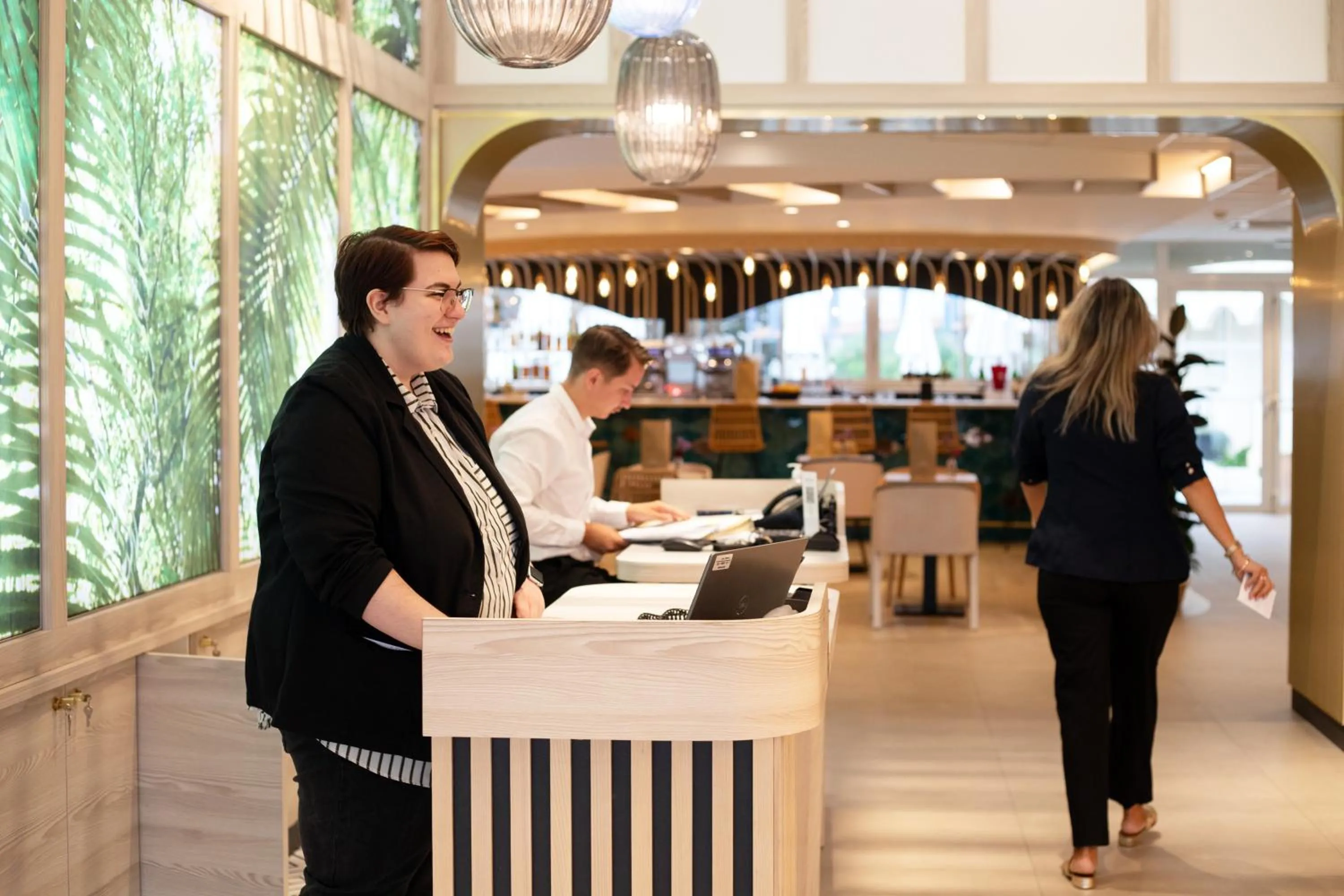 Staff in Novotel Montpellier