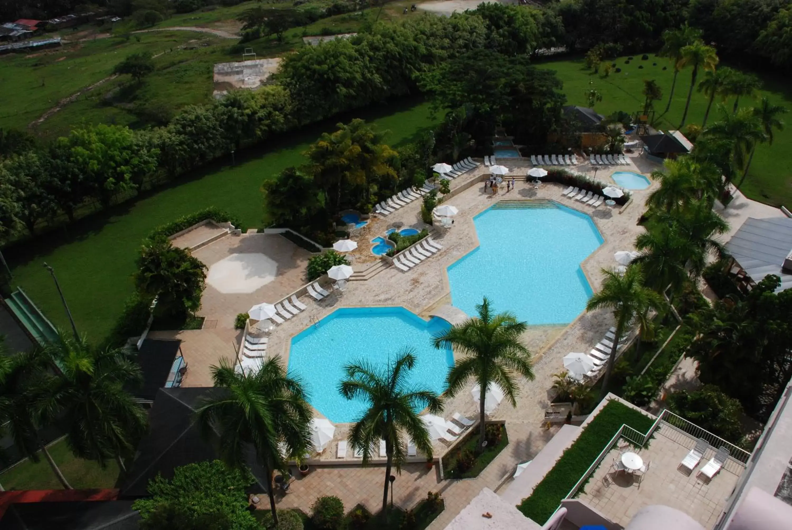 Pool View in Hotel Estelar Altamira