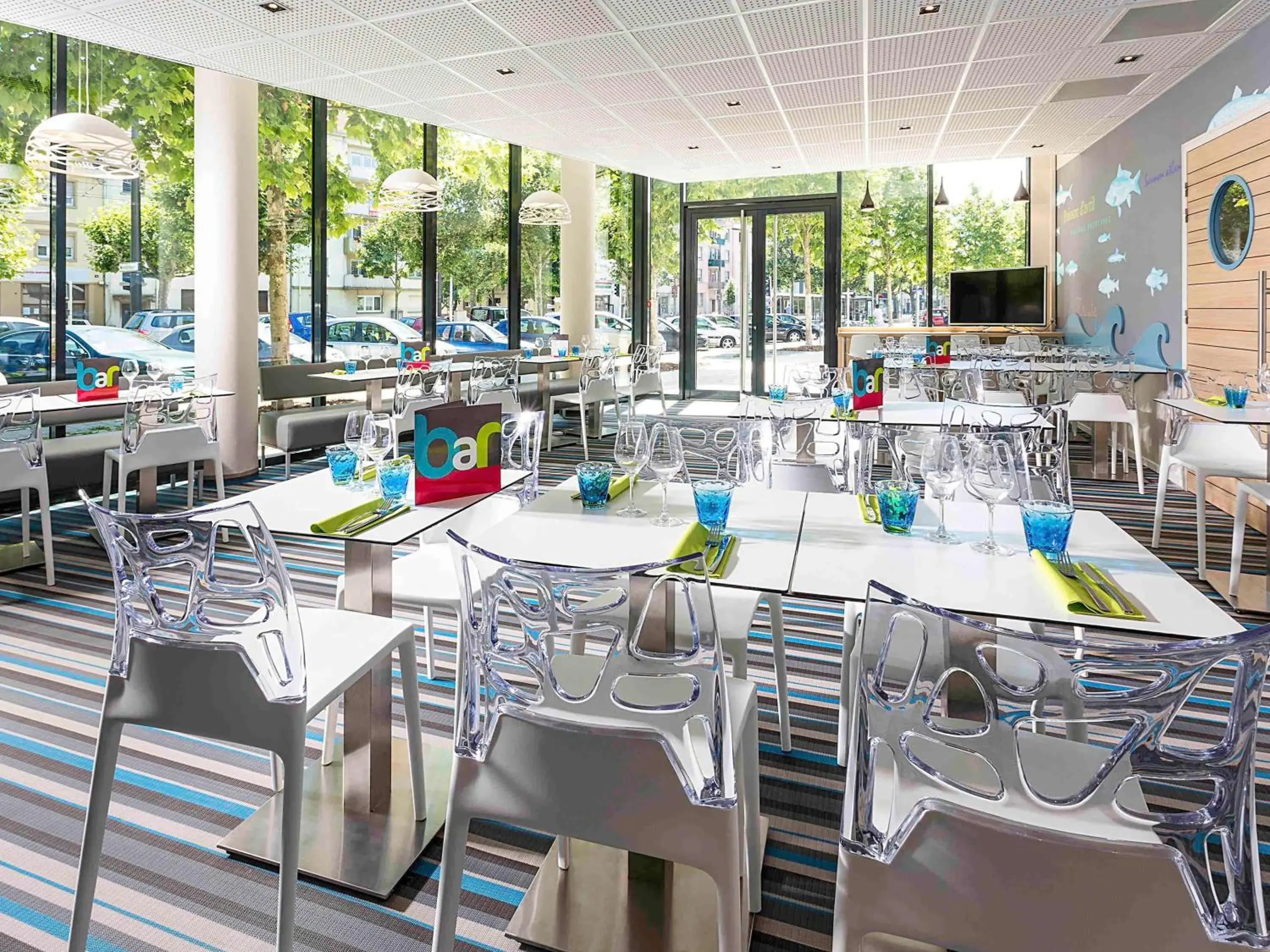 Property building, Restaurant/Places to Eat in ibis Styles Strasbourg Avenue du Rhin