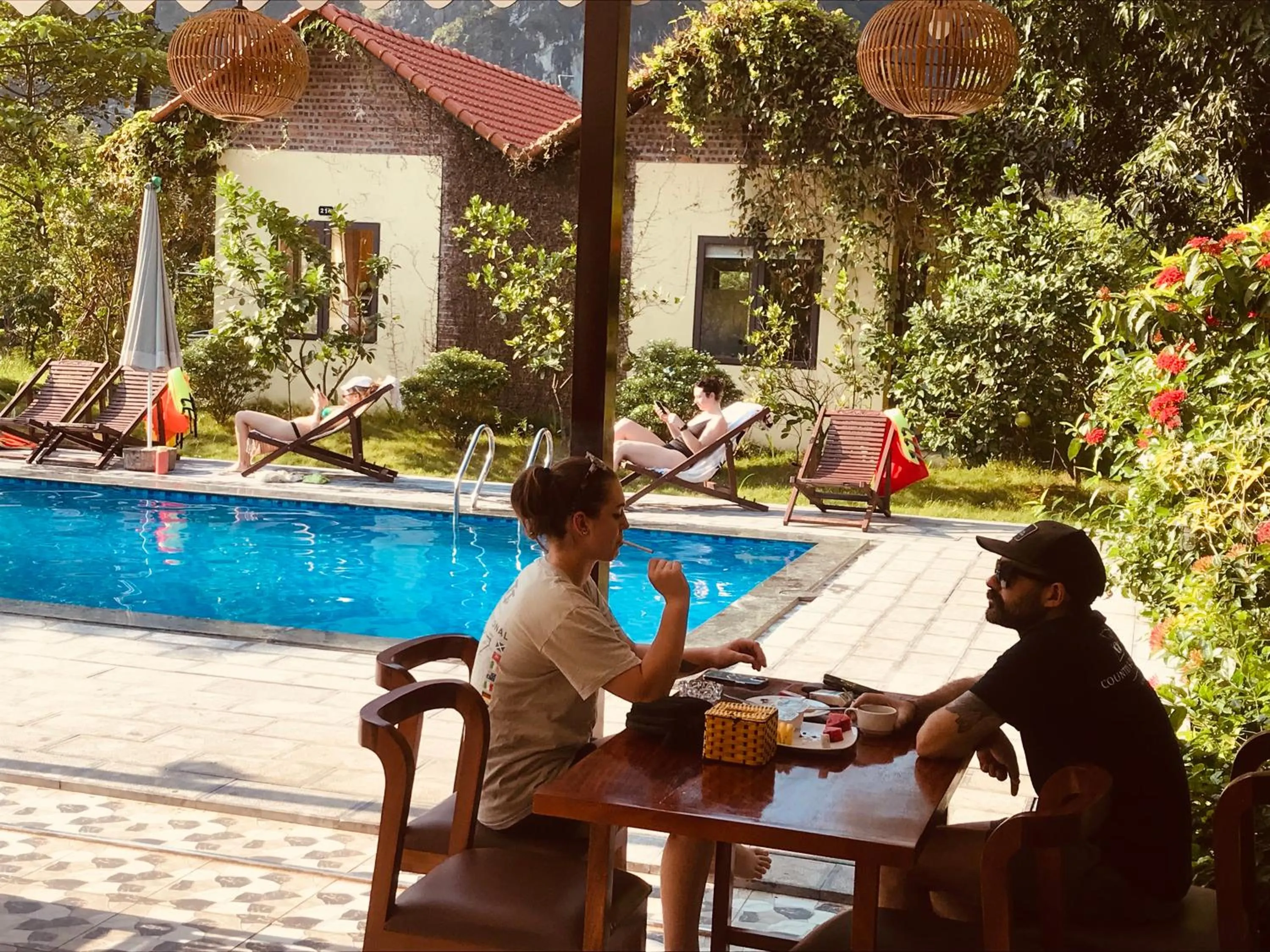 Breakfast in Trang An Retreat