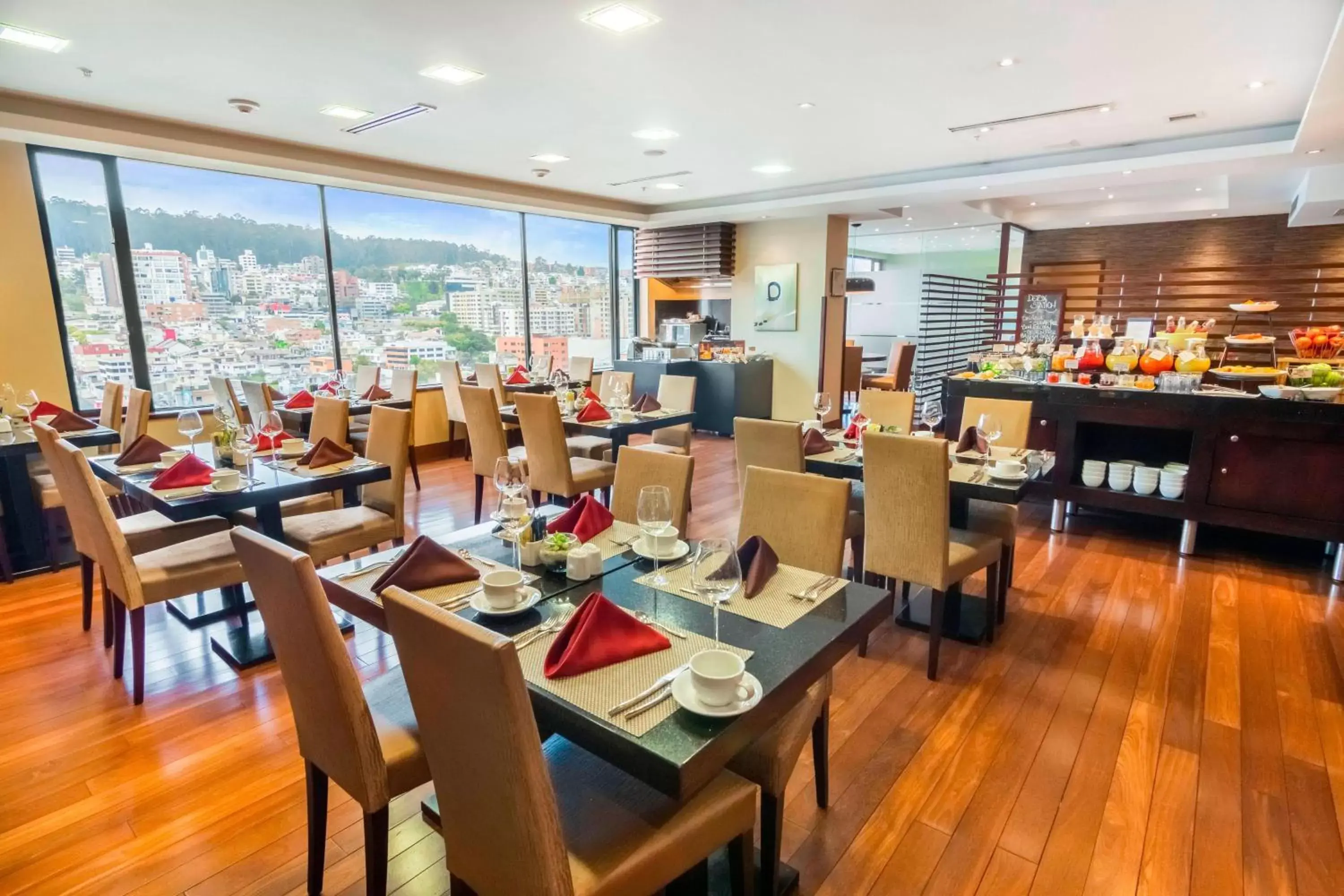 Other, Restaurant/Places to Eat in Sheraton Quito