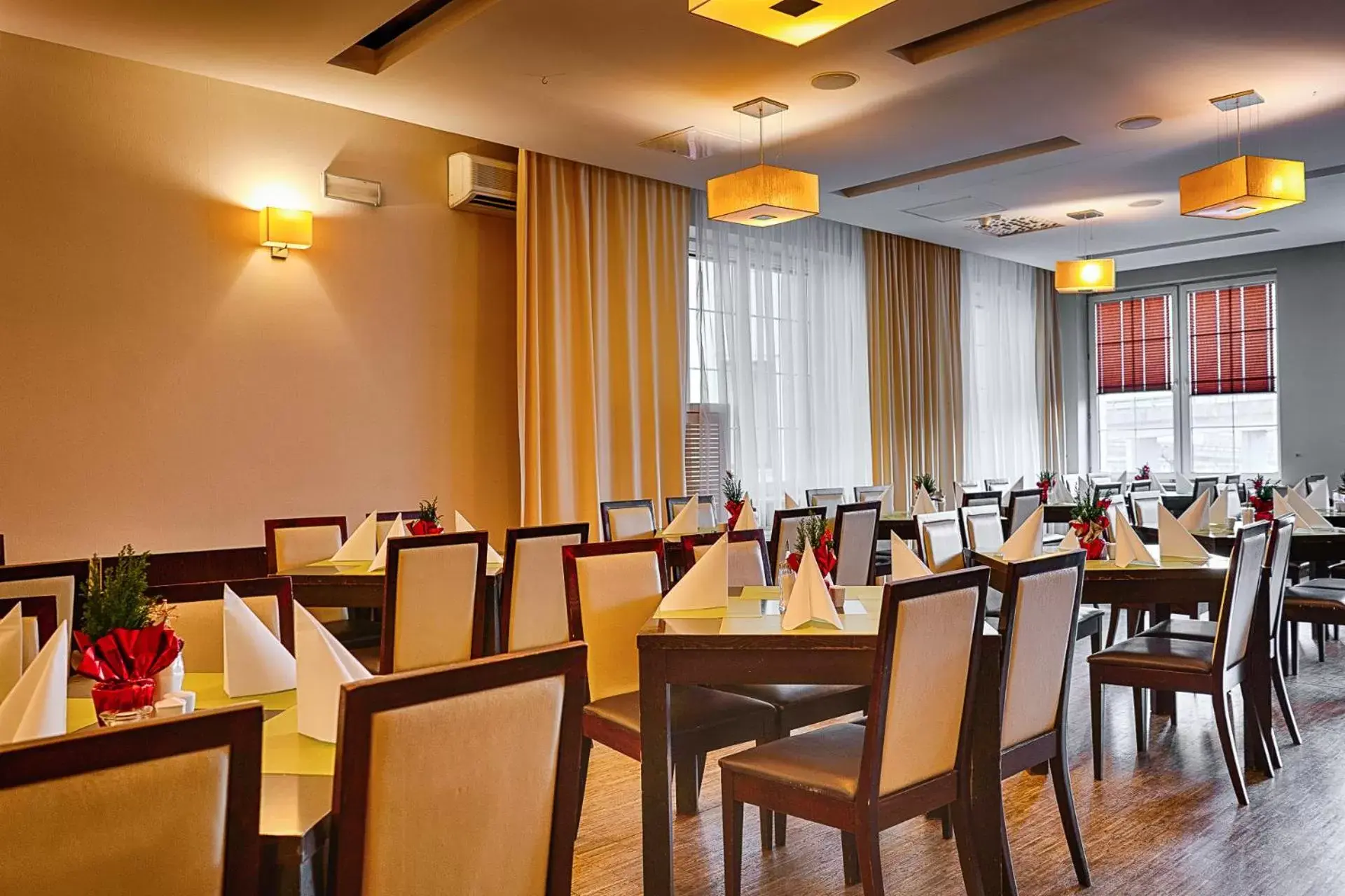 Restaurant/Places to Eat in Focus Hotel Szczecin
