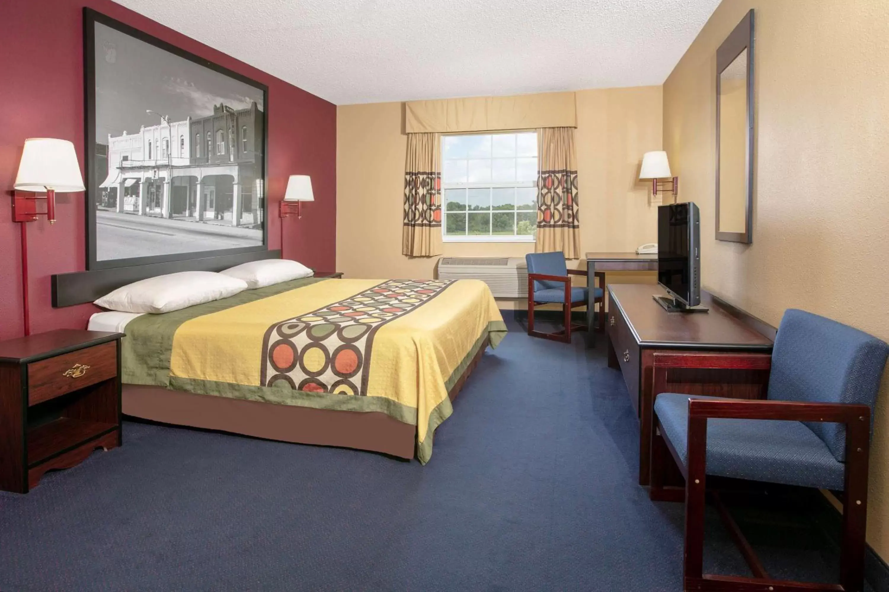 Photo of the whole room in Super 8 by Wyndham Big Cabin/Vinita Area