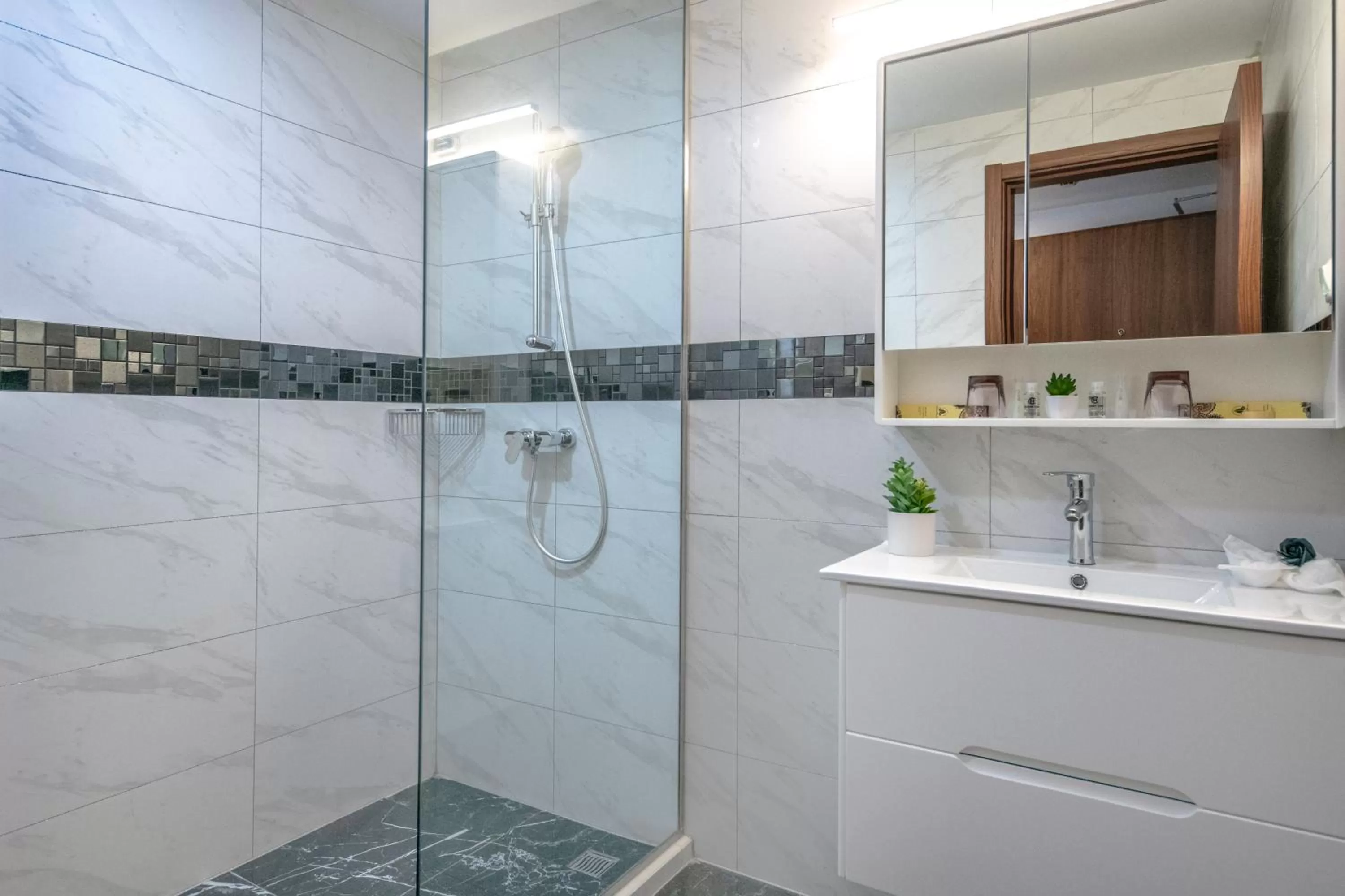 Bathroom in Willis Hotel Business & Wellness