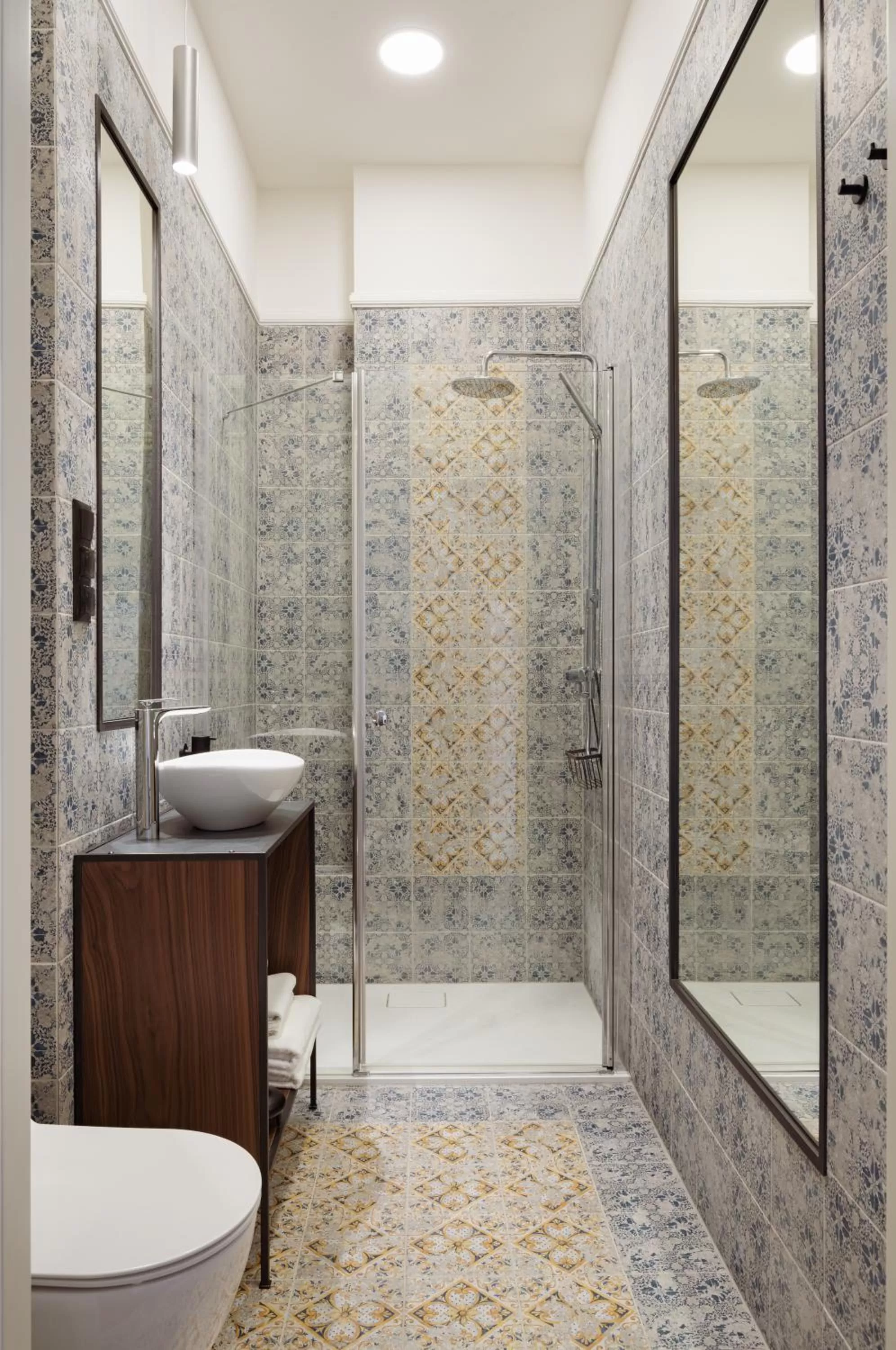 Bathroom in Starowislna 77