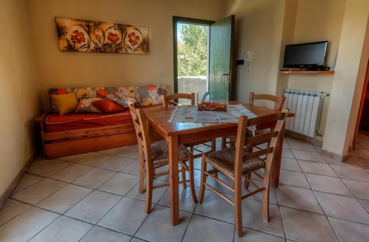 Dining Area in Residence Torre Delle Viole