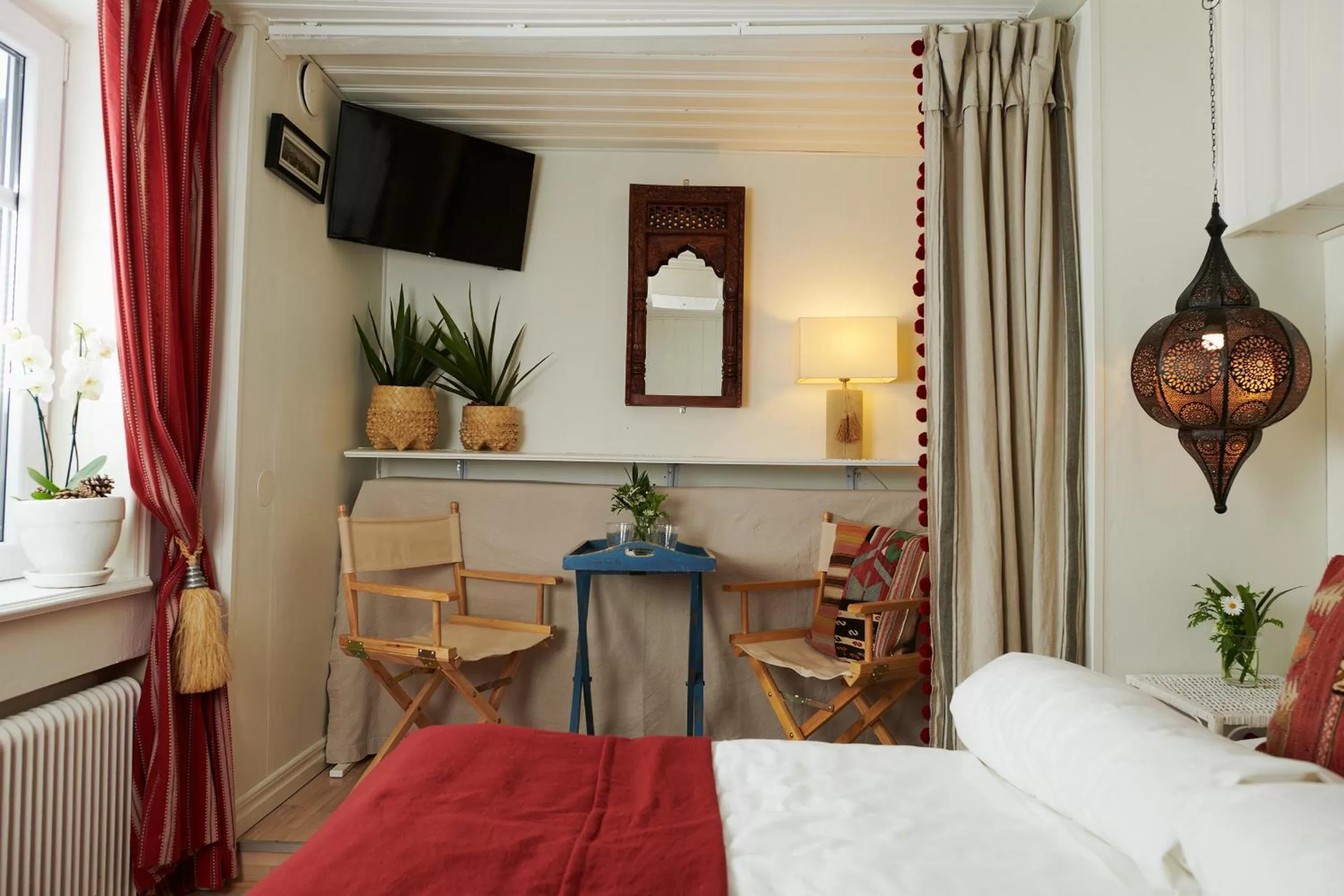 Bed in Hotell Bäckagården