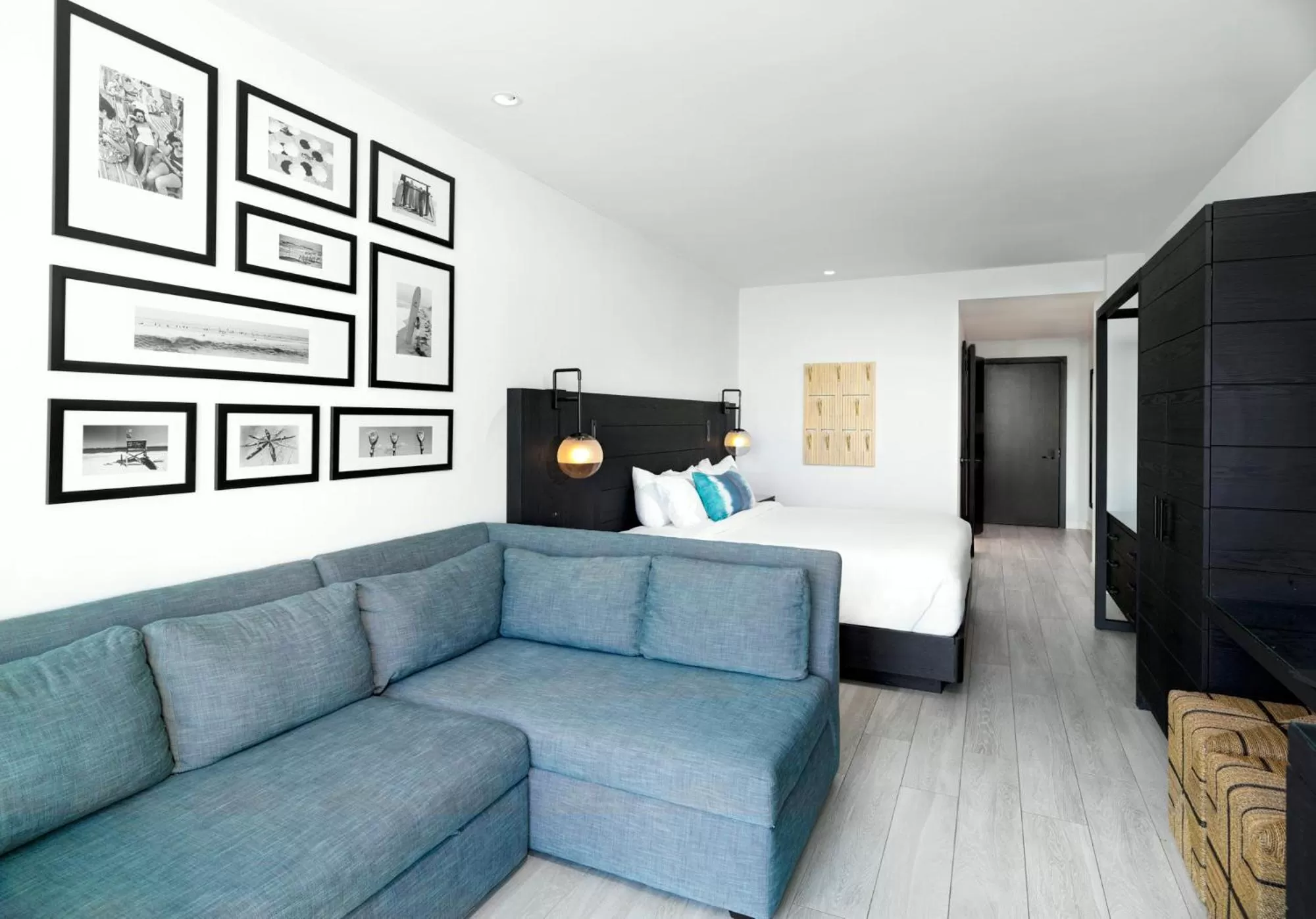 Photo of the whole room, Bed in Wave Resort