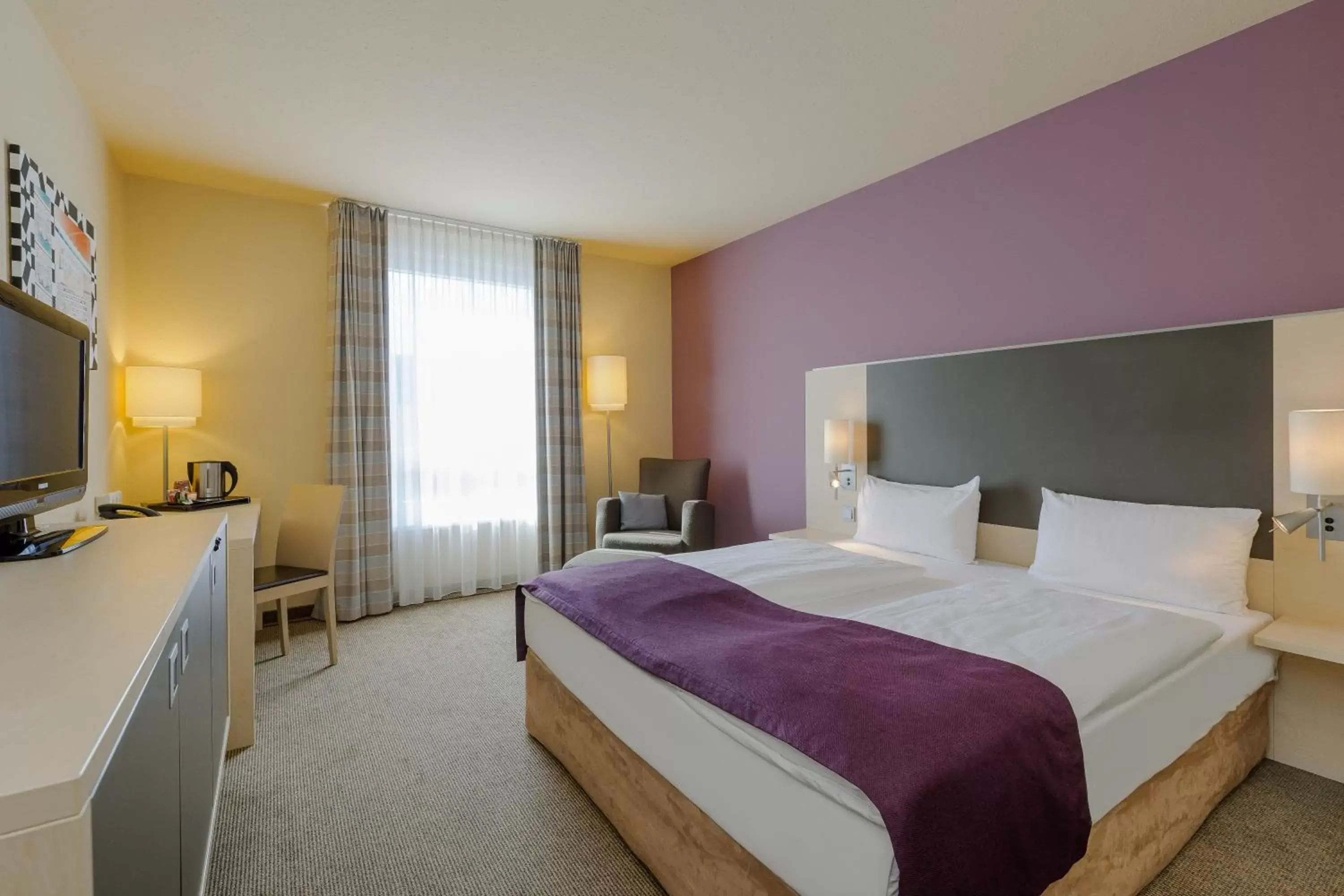 Bed in Mercure Hotel Berlin City West