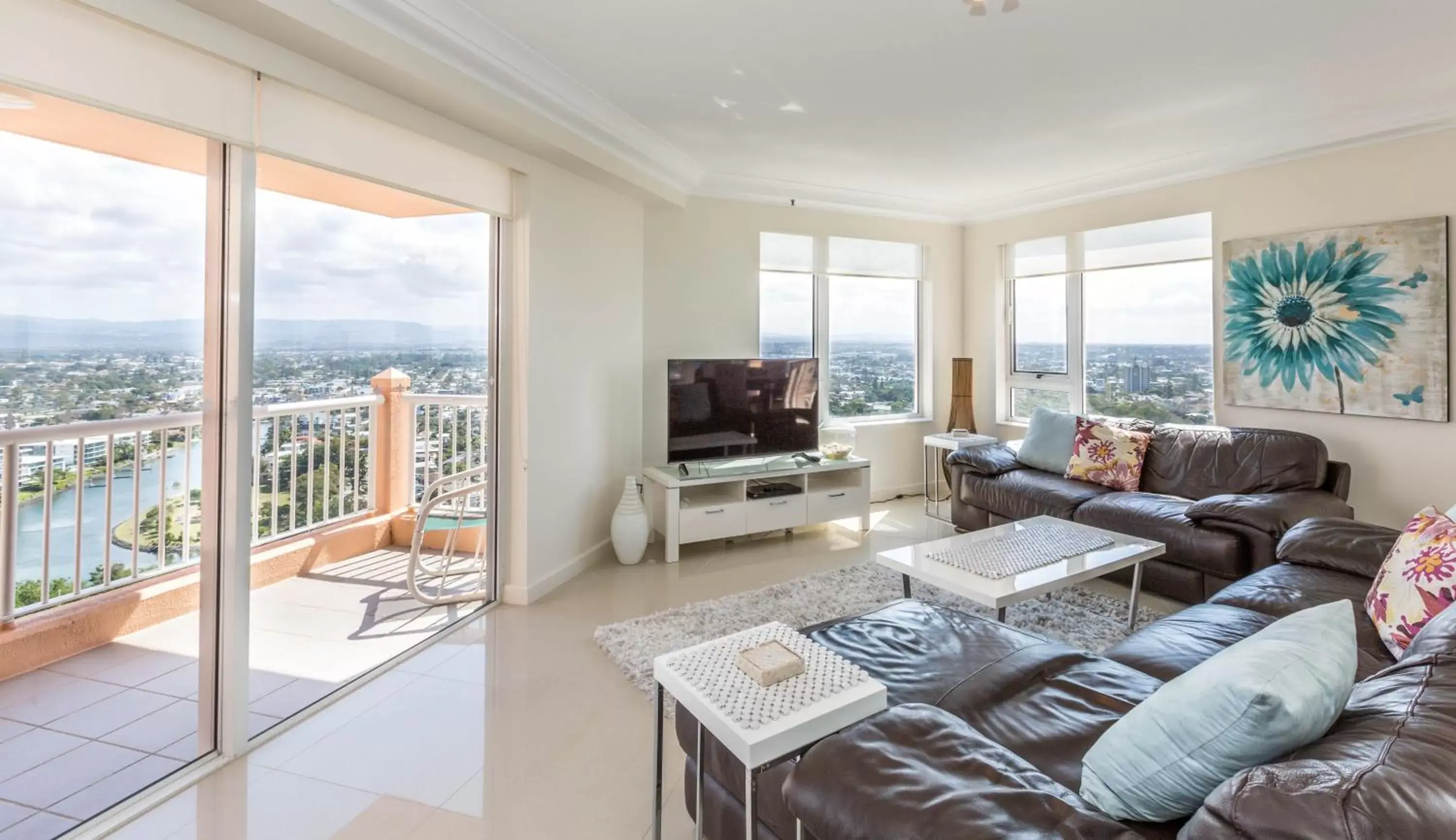 Seating Area in Belle Maison Apartments - Official