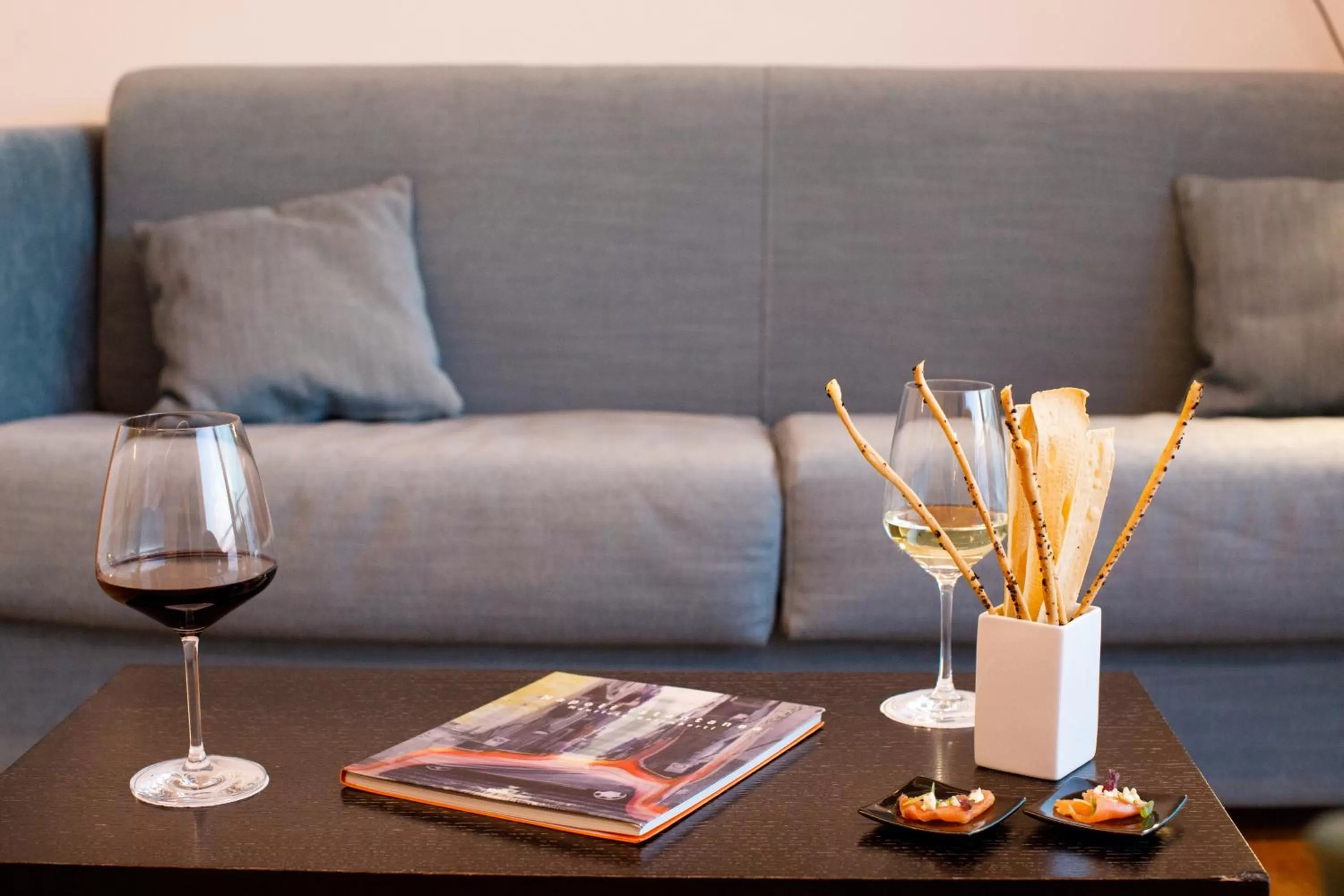 Living room in Villa Fiorella Art Hotel