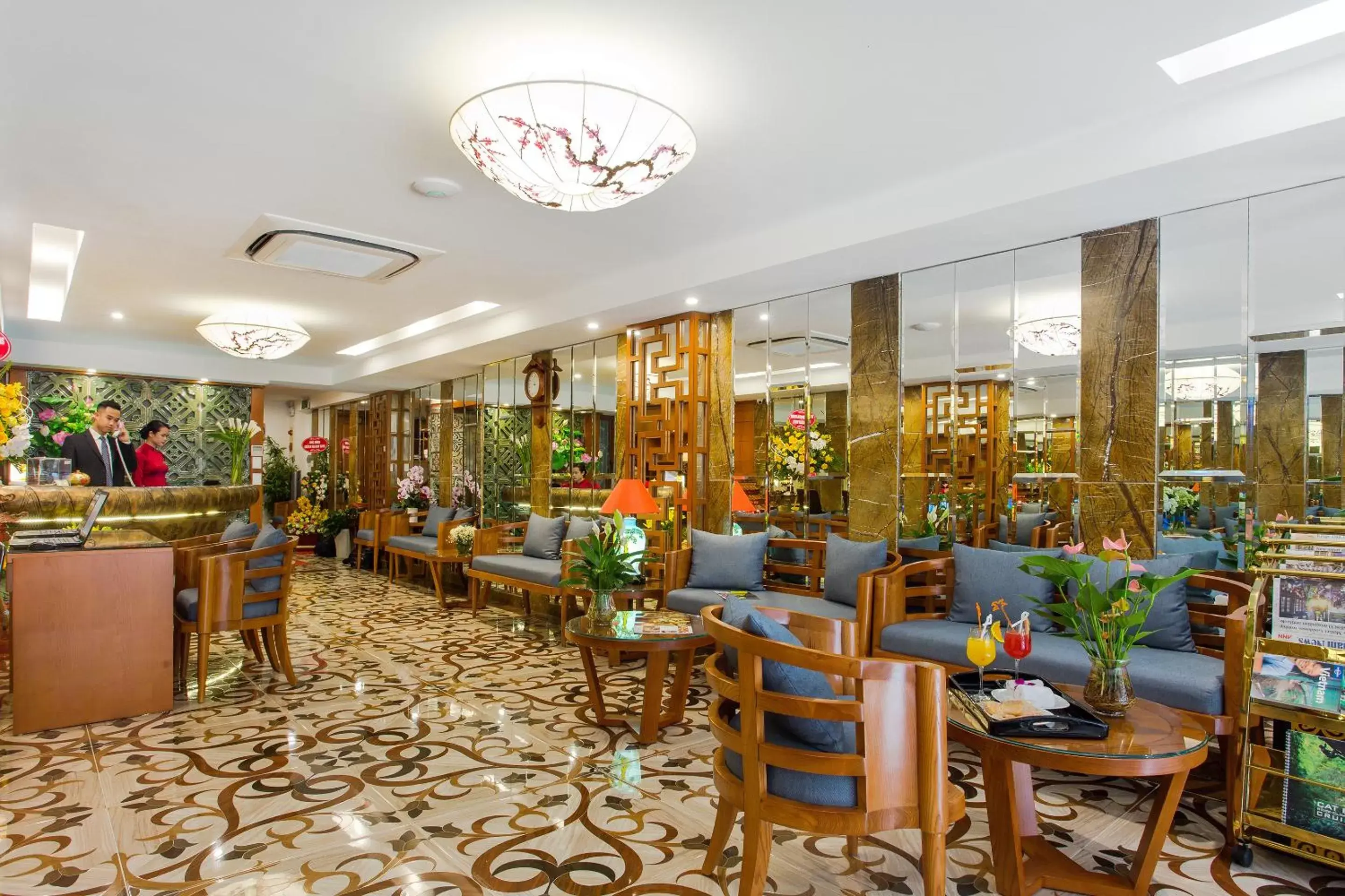 Lobby or reception, Restaurant/Places to Eat in Hanoi Golden Holiday Hotel