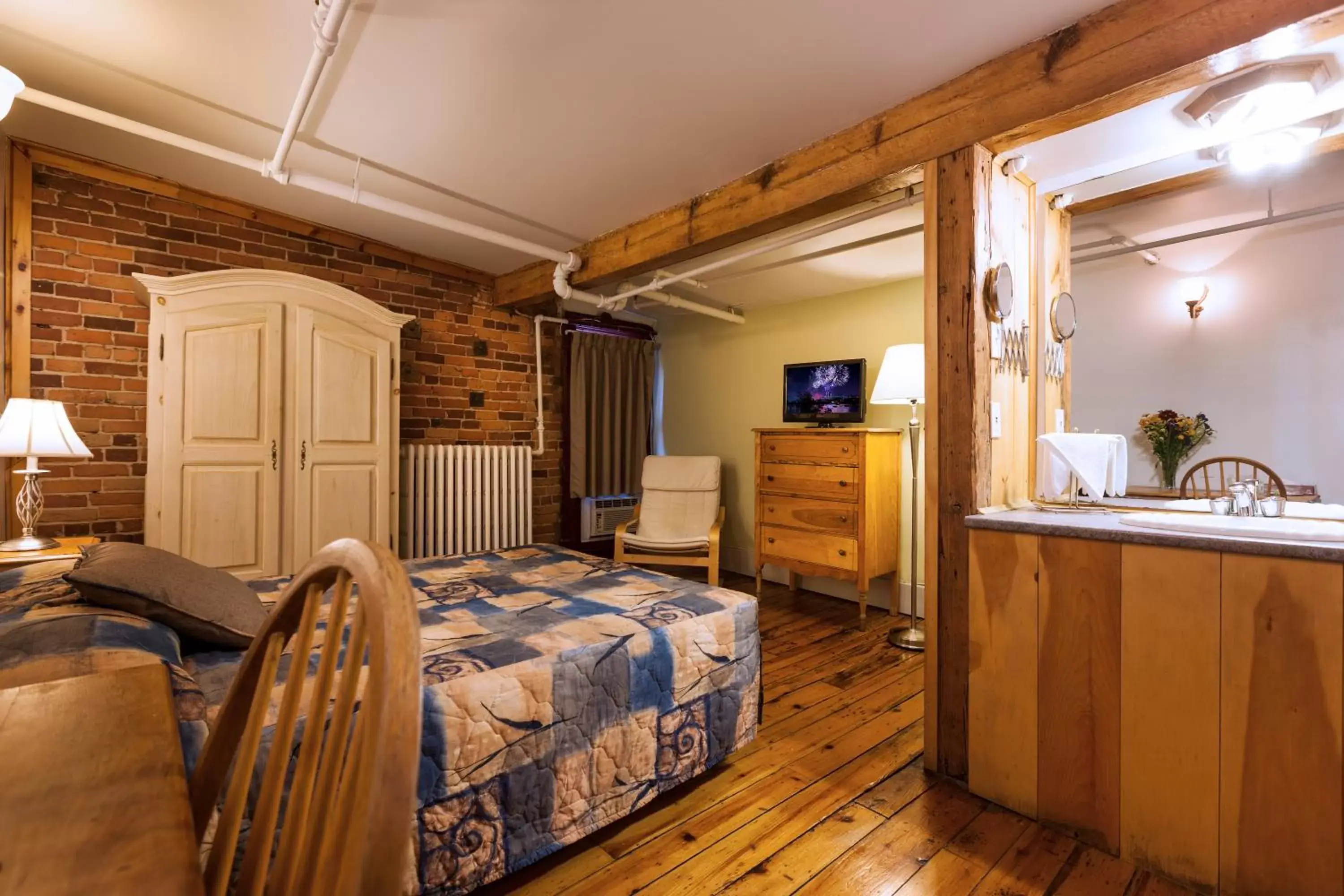 Bed in Hotel Abri du Voyageur
